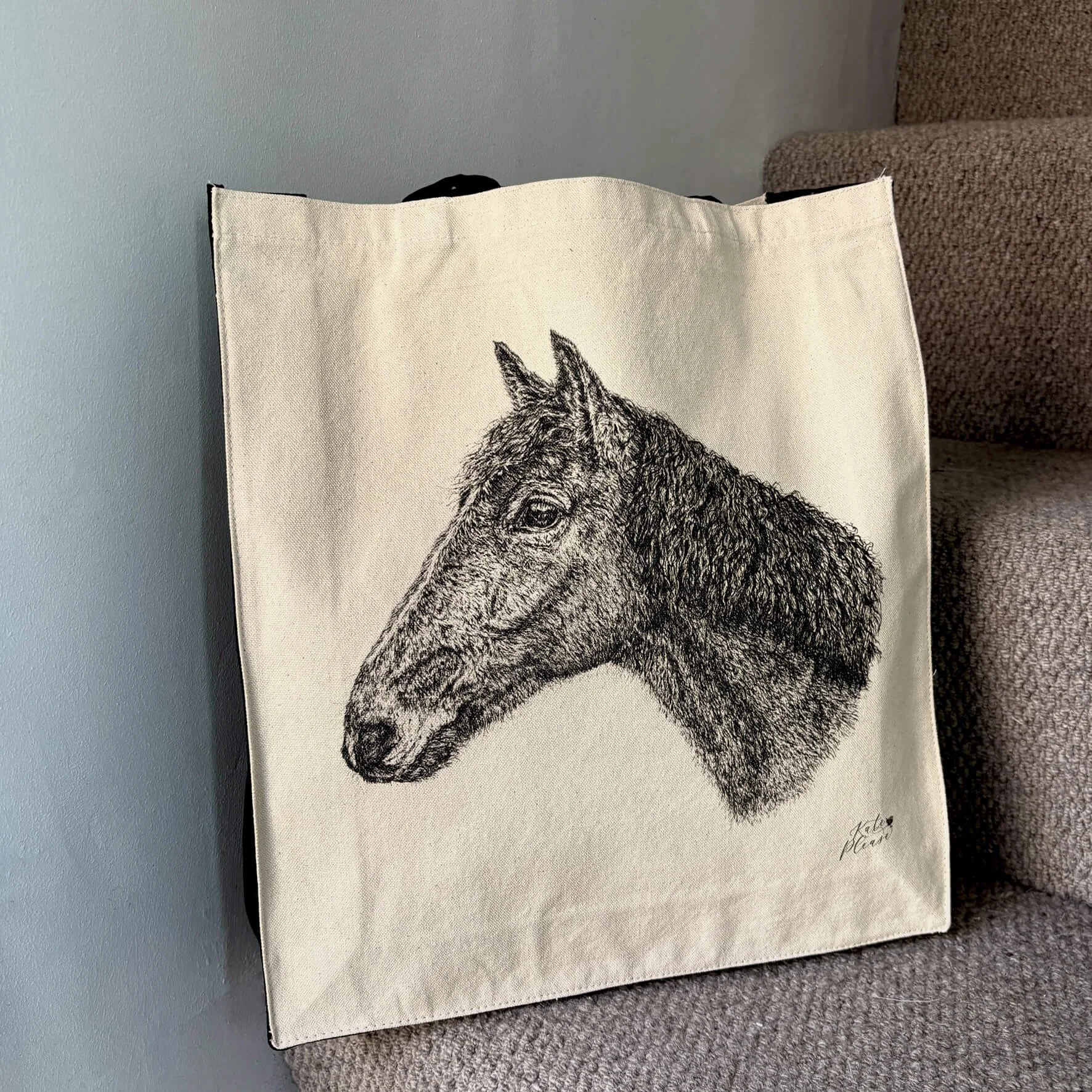 Oscar_horse_canvas_tote_bag_stairs.jpg