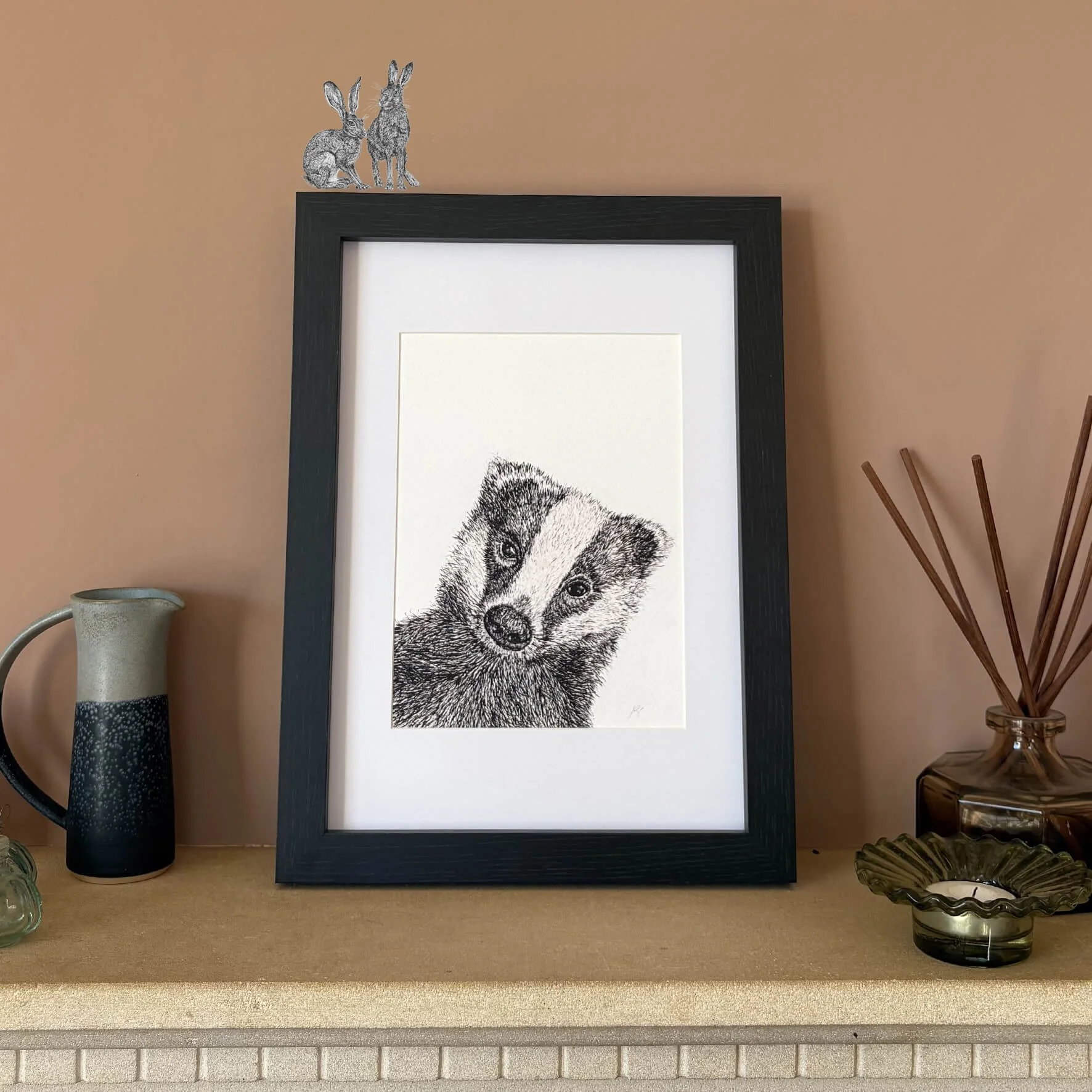 Framed Peeping Benedict Badger Print - A4