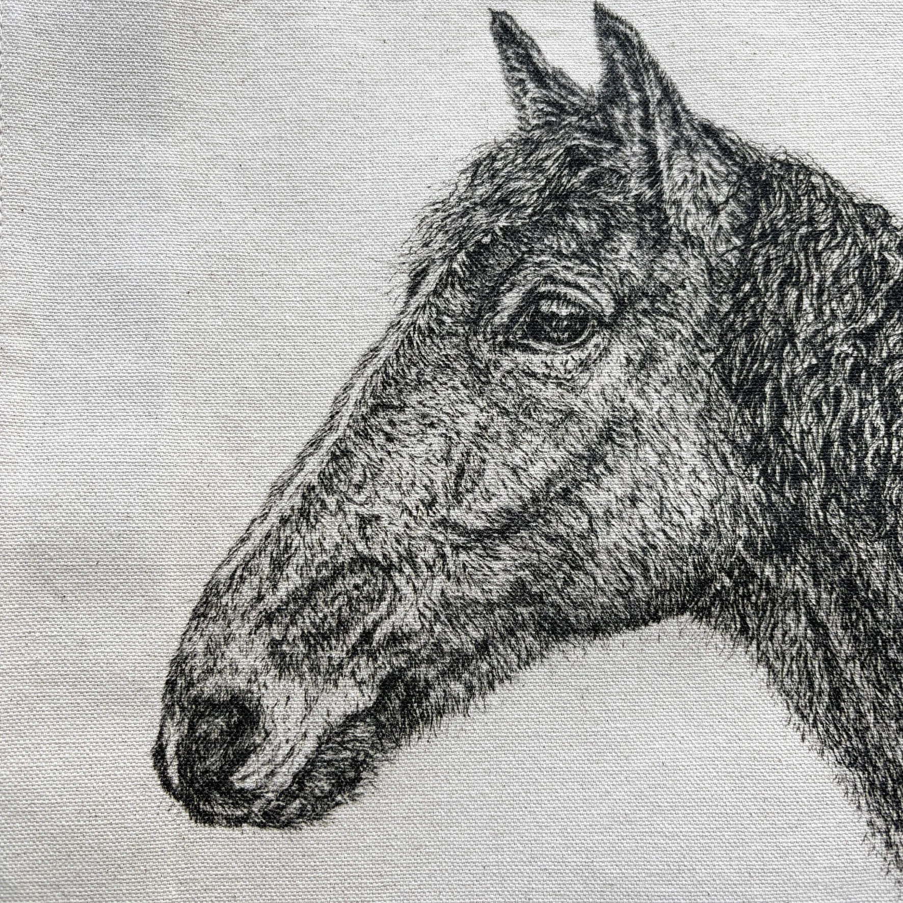 Oscar_horse_canvas_tote_bag_close up.jpg