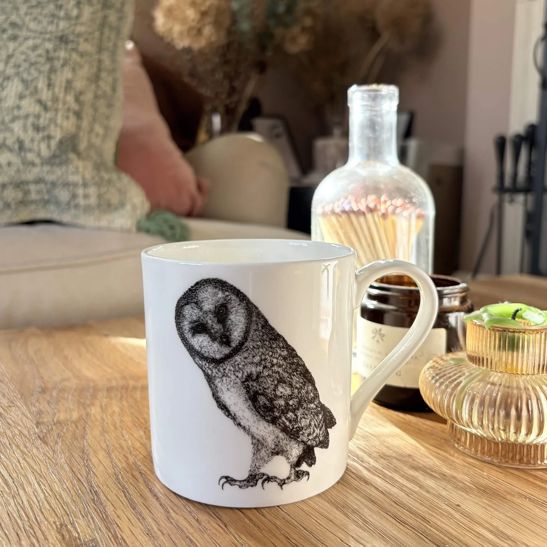 wildlife_illustrated_fine_bone_china_mug_barn_owl_warm.jpg