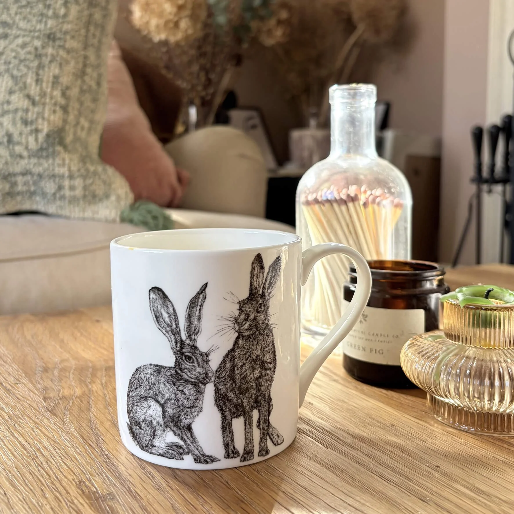 wildlife_illustrated_fine_bone_china_mug_seated_hares_warm.jpg