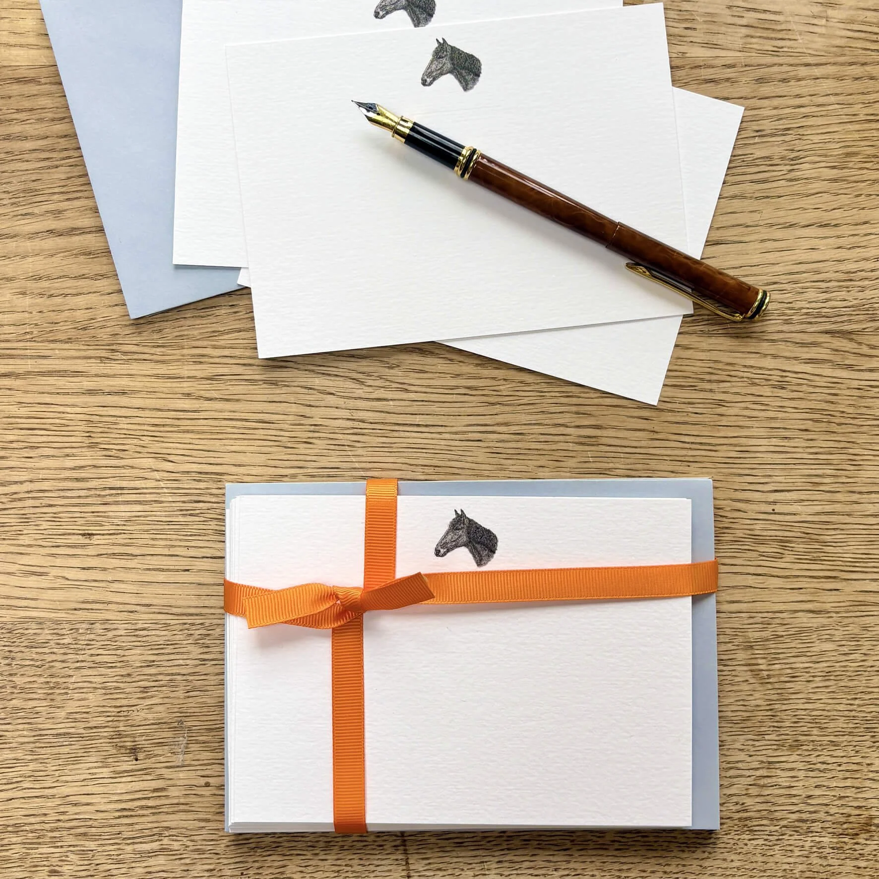 Oscar_horse_correspondence_card_pack_2.jpg