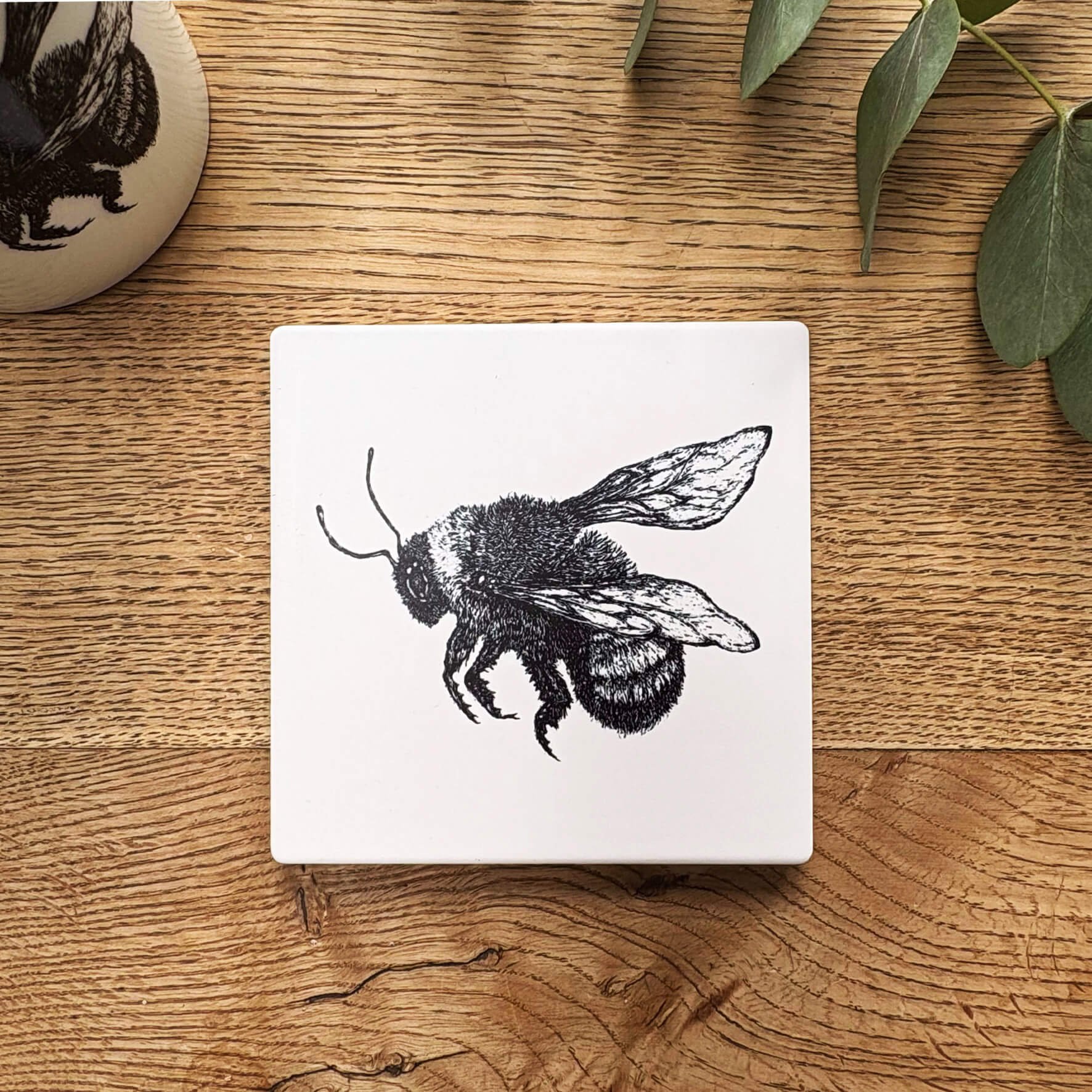 Ceramic_Coaster_Flat_Bee.jpg