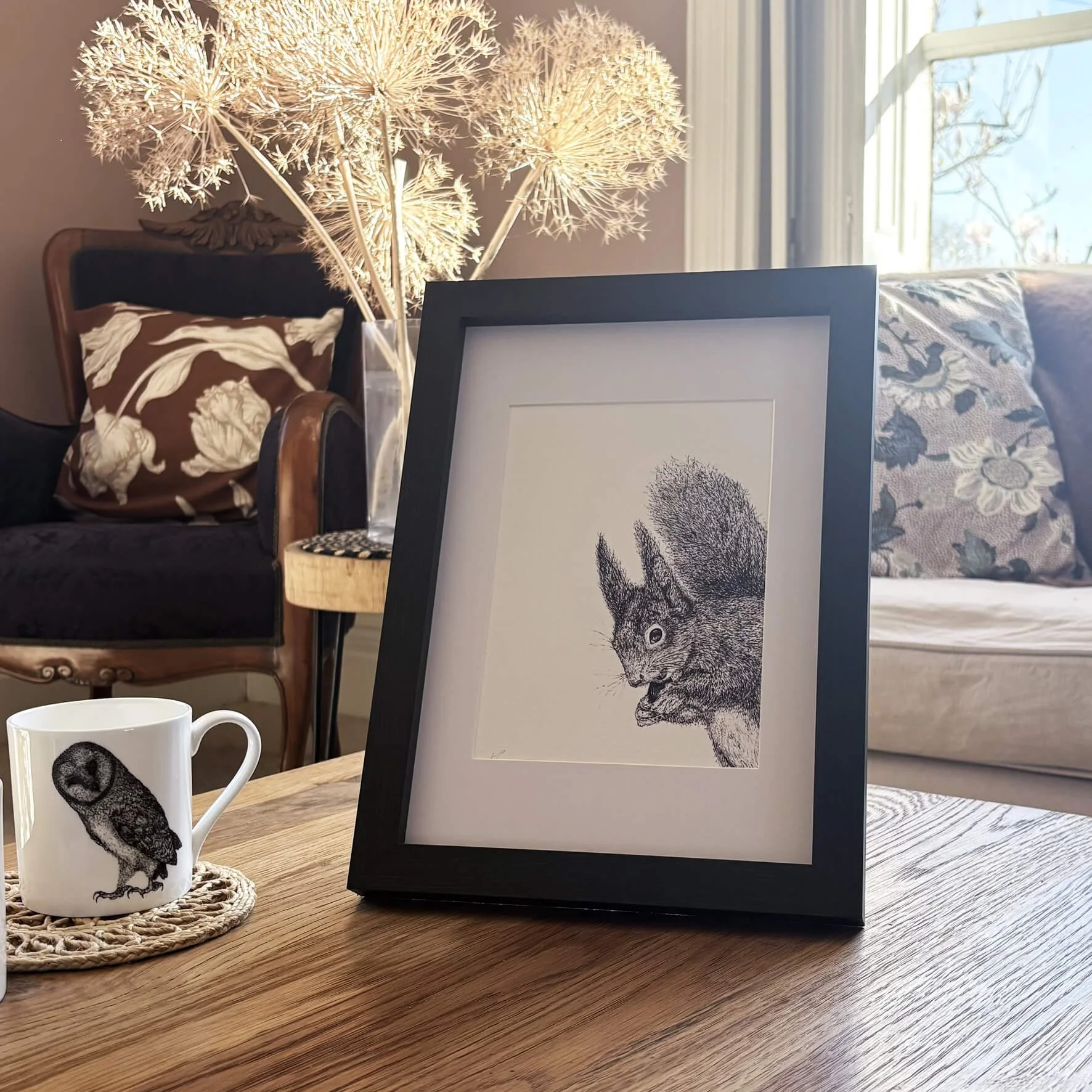 A4_Framed_Peeping_squirrel_print_coffee_table.jpg