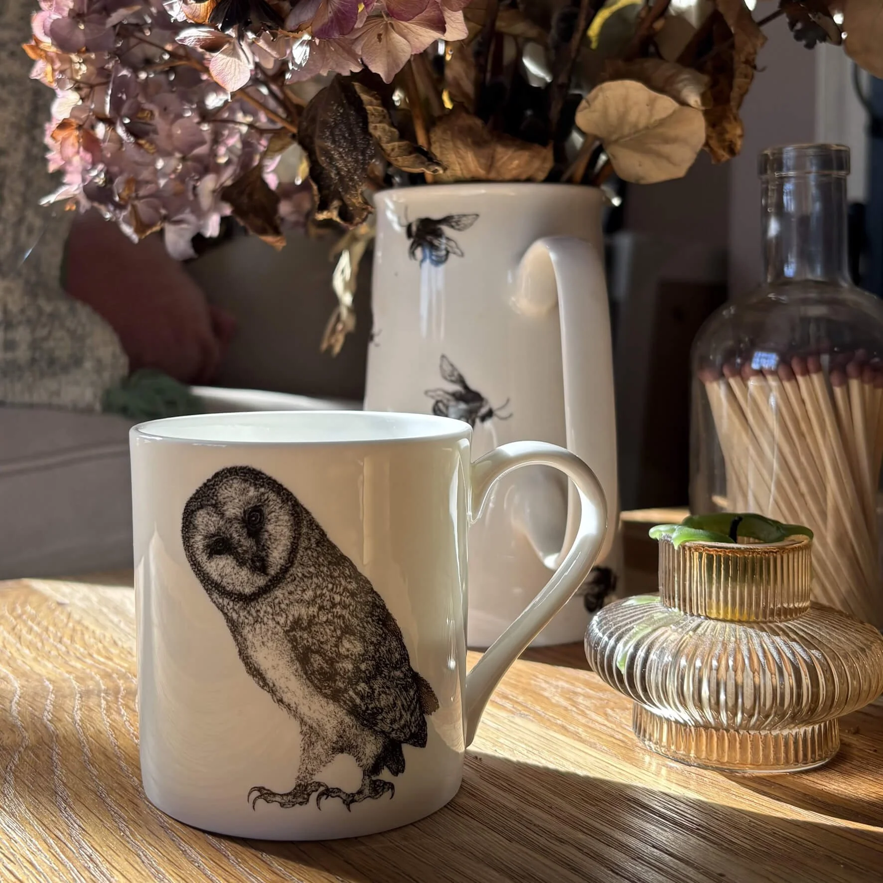wildlife_illustrated_fine_bone_china_mug_barn_owl_coffee_tablescape.jpg