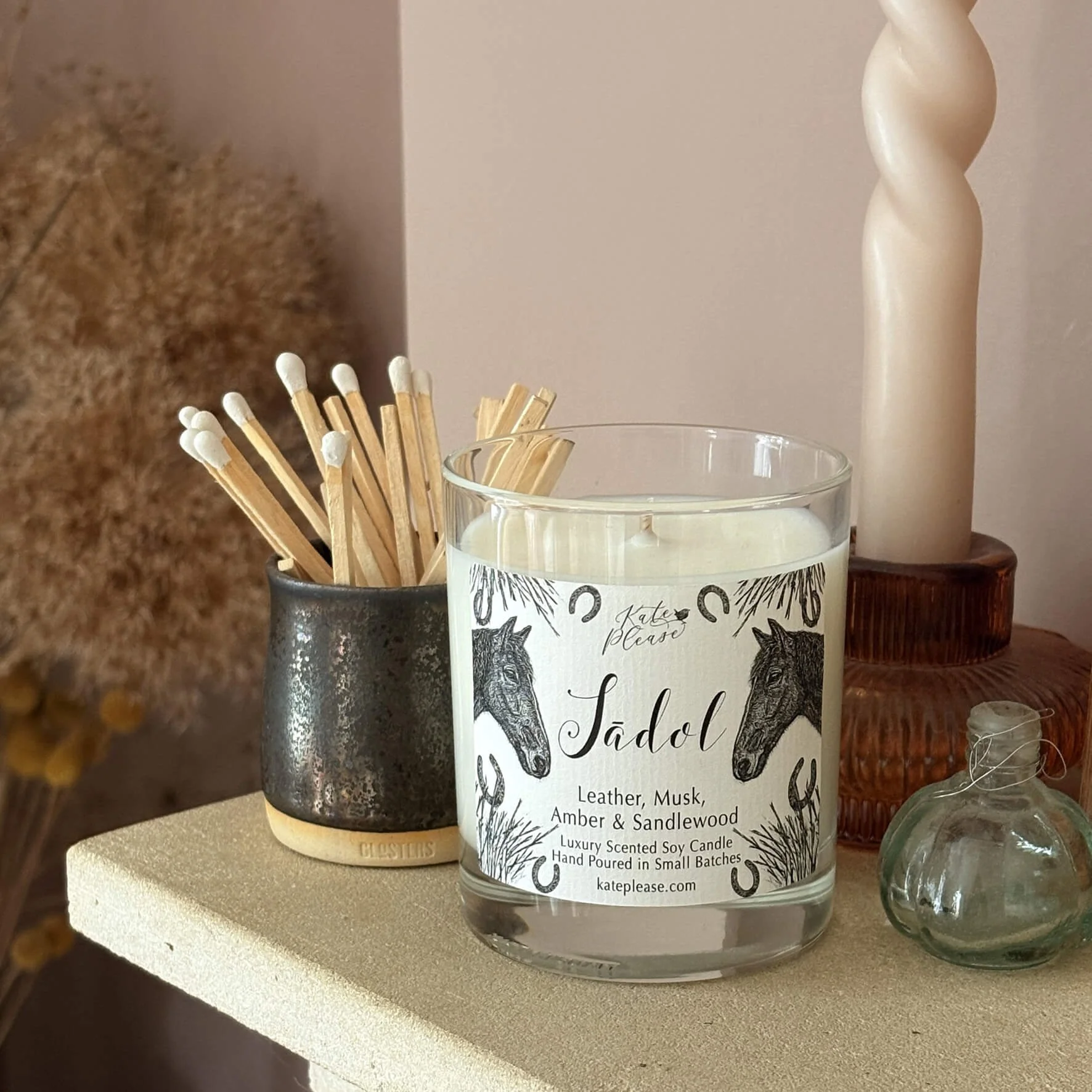 Mantlepiece_sadōl_tackroom_soy_candle_horse.jpg