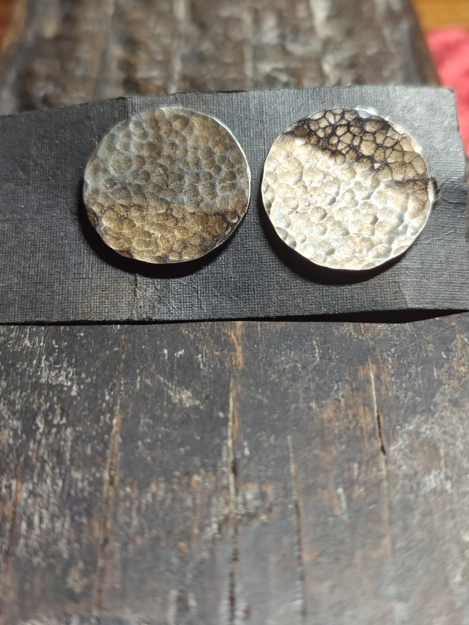 Biep Pauwels — Zelfgemaakte, unieke juwelen en accessoires in zilver en natuursteen
