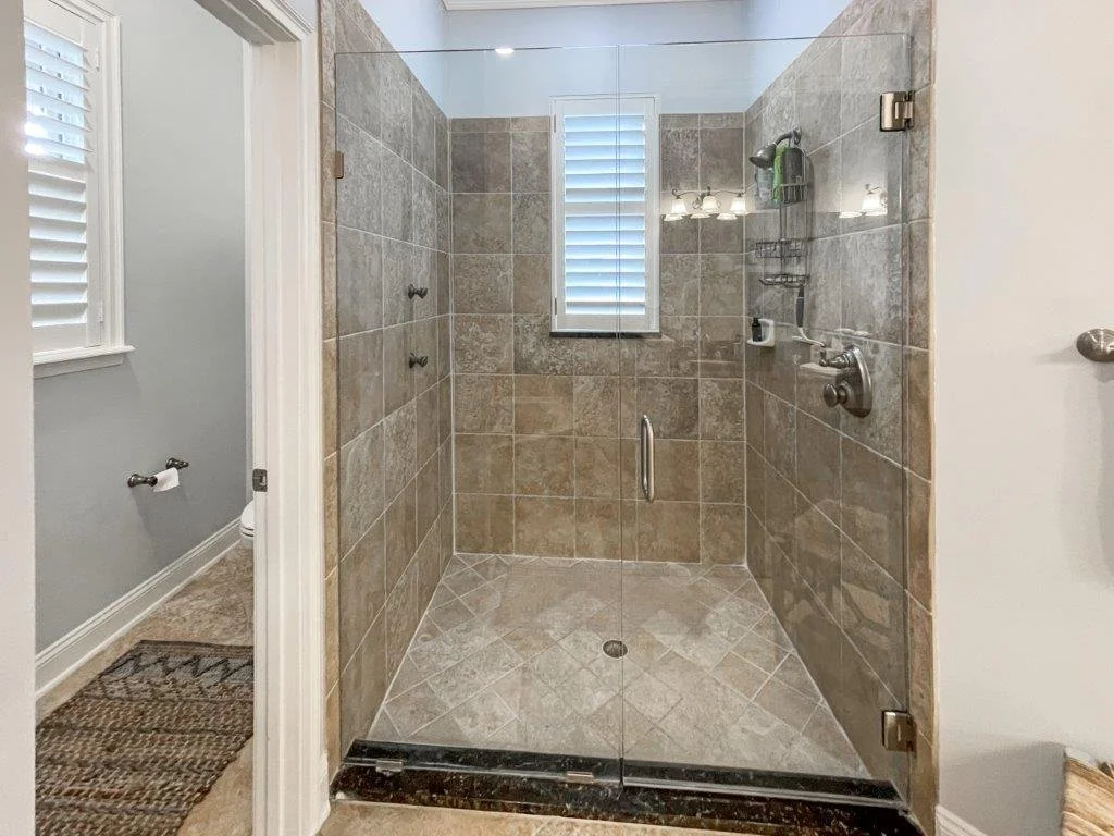 Oyster Bay Realtor Colleen Gerke Soap Creek 17.jpg