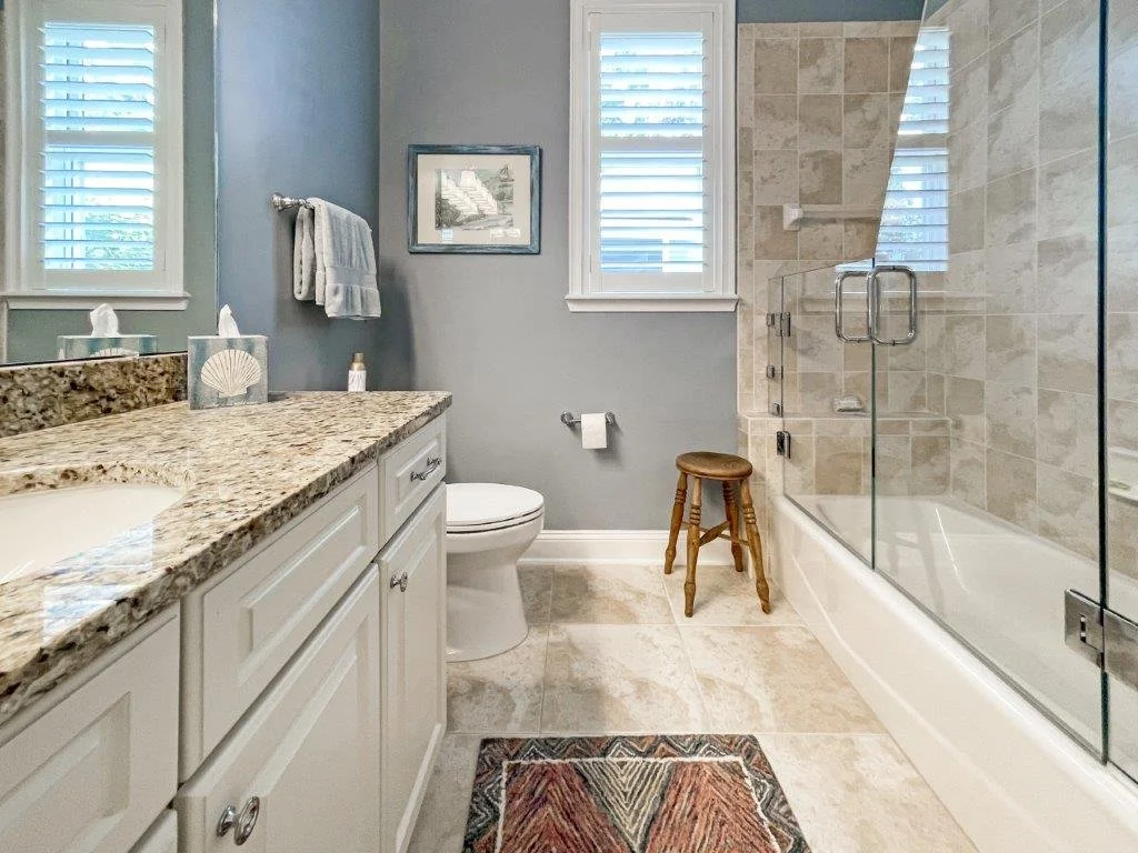 Oyster Bay Realtor Colleen Gerke Soap Creek 20.jpg