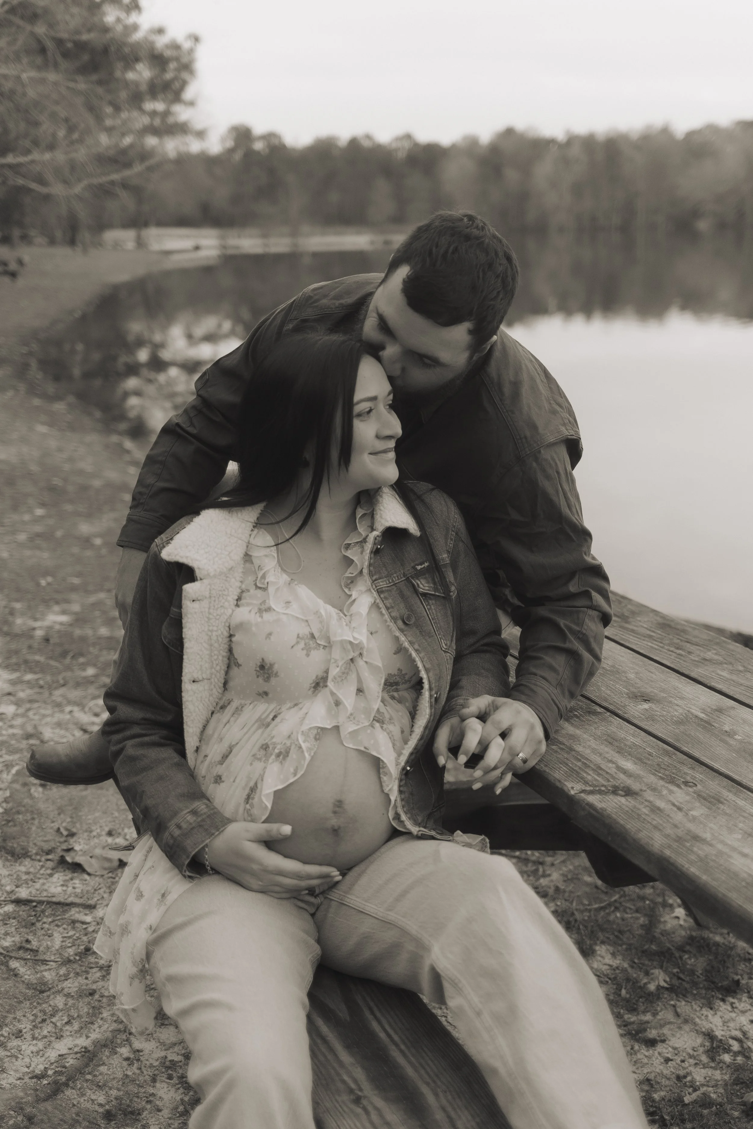 Carli + Jordan- Maternity