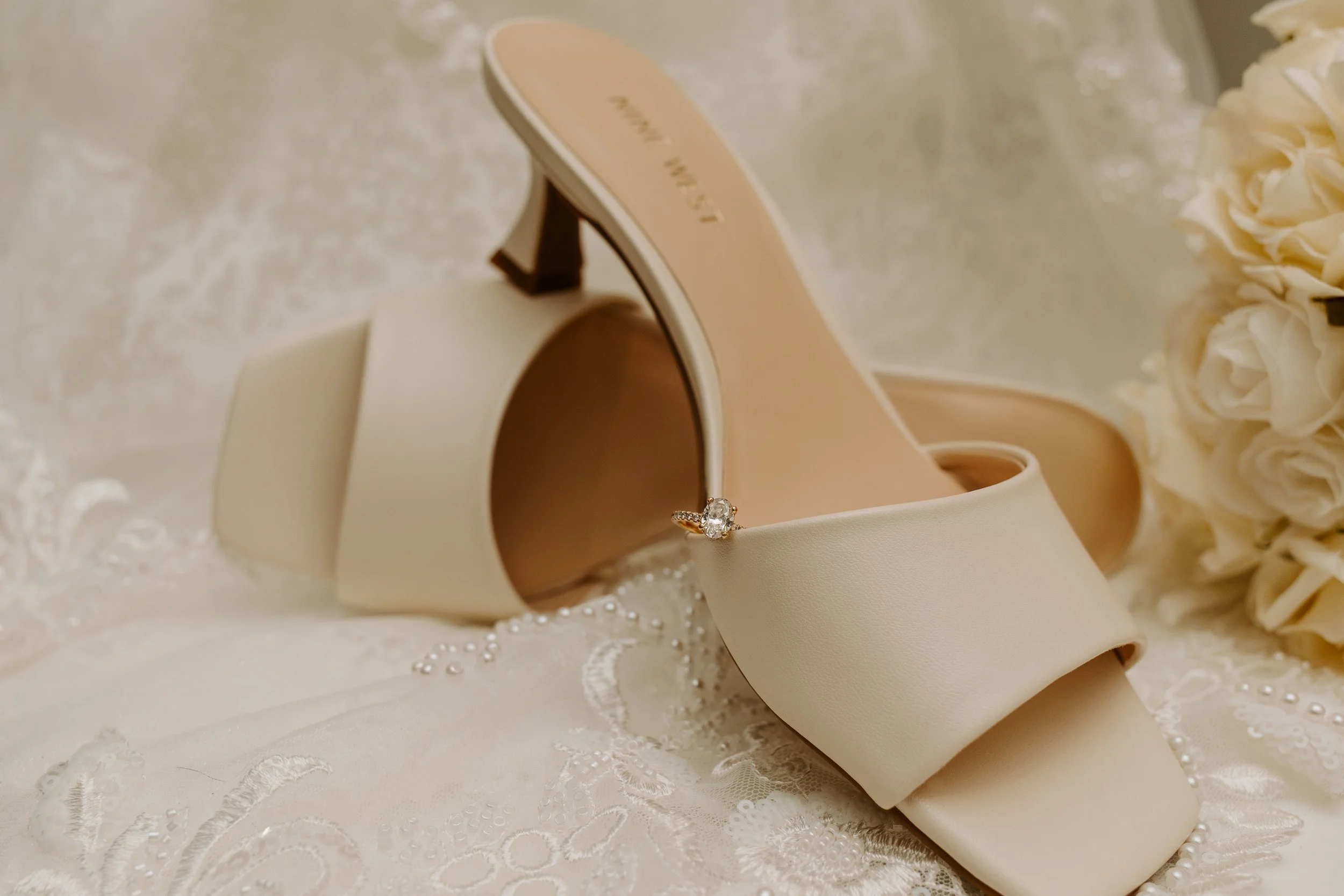 Zofia getting ready-27.jpg