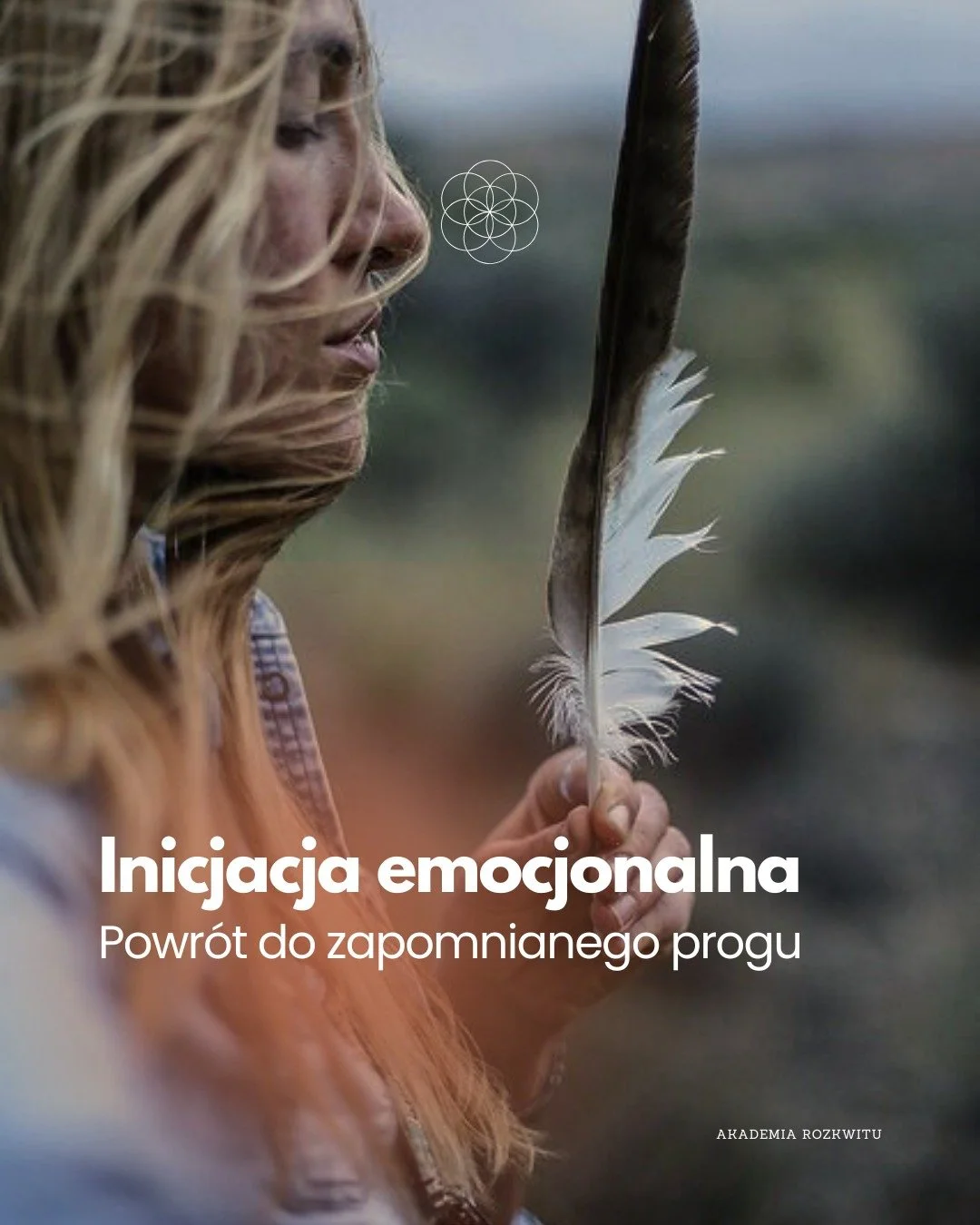 Są etapy w życiu, kt&oacute;re przeszłyśmy same.
Bez świadk&oacute;w. Bez rytuału. Bez domknięcia.
To, co nie zostało przyjęte, nadal żyje w ciele i emocjach.

Krąg jest miejscem, w kt&oacute;rym możemy do tego wr&oacute;cić  bez pośpiechu, z uważnoś