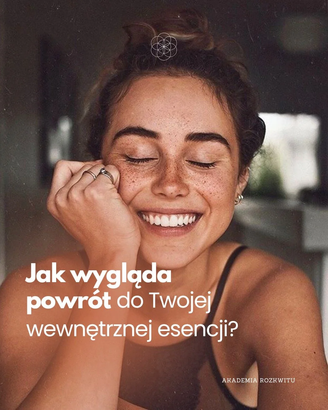 Twoja esencja jest spokojna. Niewymuszona. Pełna.
Odkrywaj ją warstwa po warstwie.

@akademiarozkwitu
Rozw&oacute;j Świadomości &bull; Kręgi Kobiet &bull; Wewnętrzna Moc
Ucieleśnienie &bull; Rytuały Przejścia &bull; Przyw&oacute;dztwo Kobiet

#esencj