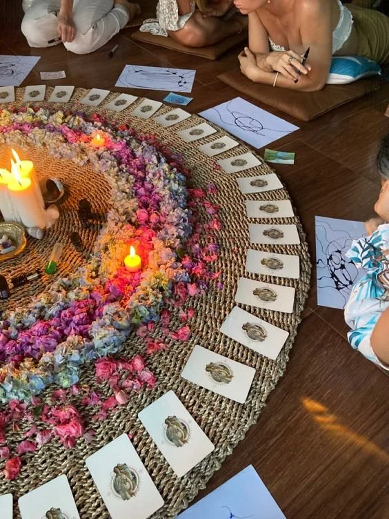 Jak rozpoznać i transformować kompensację w zasób. Gdy mechanizm obronny staje się drogą do dojrzałości