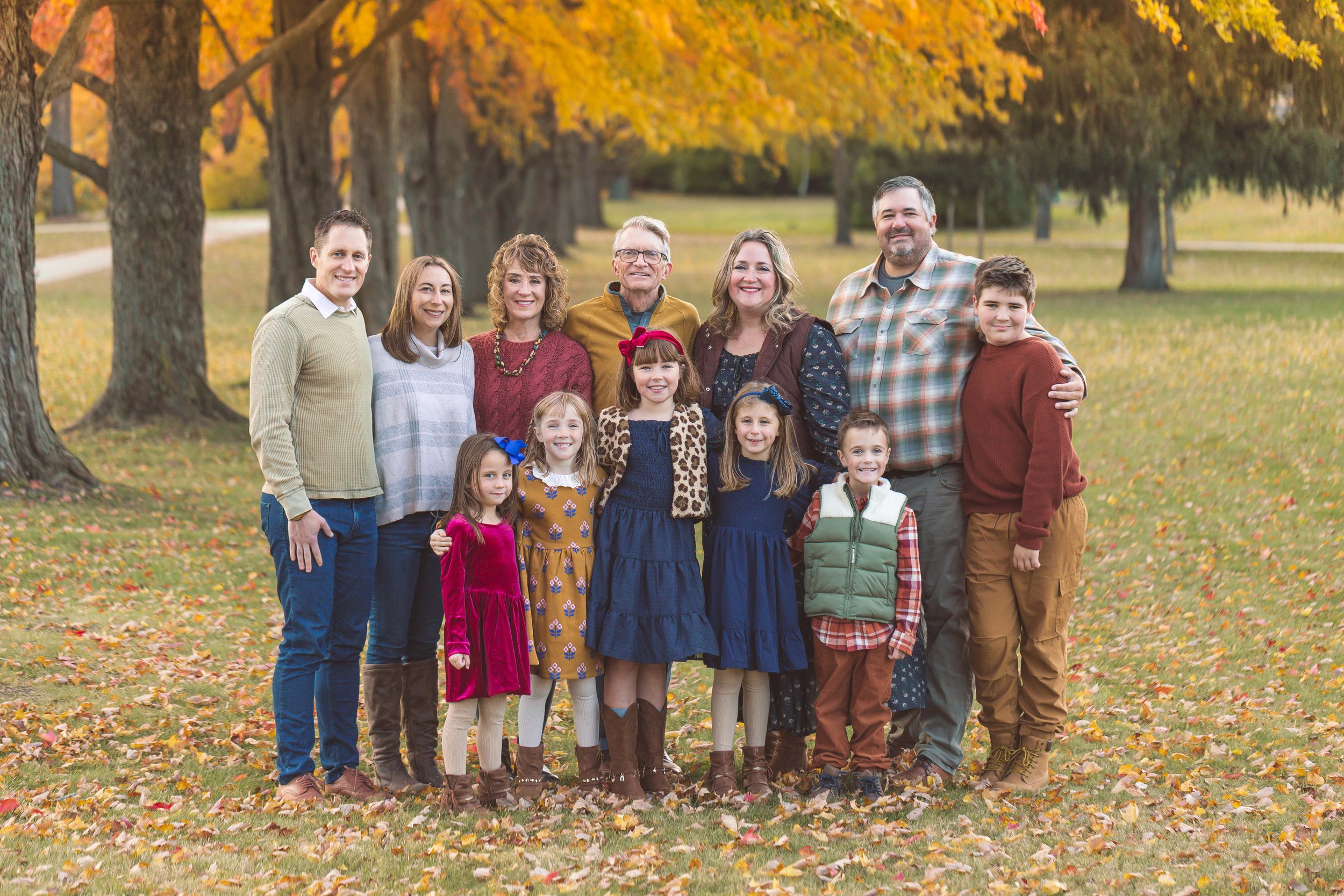 Extended Family Session, Lifestyle Family Portrait Photographer, Heidi Aubin Glen Ellyn, IL