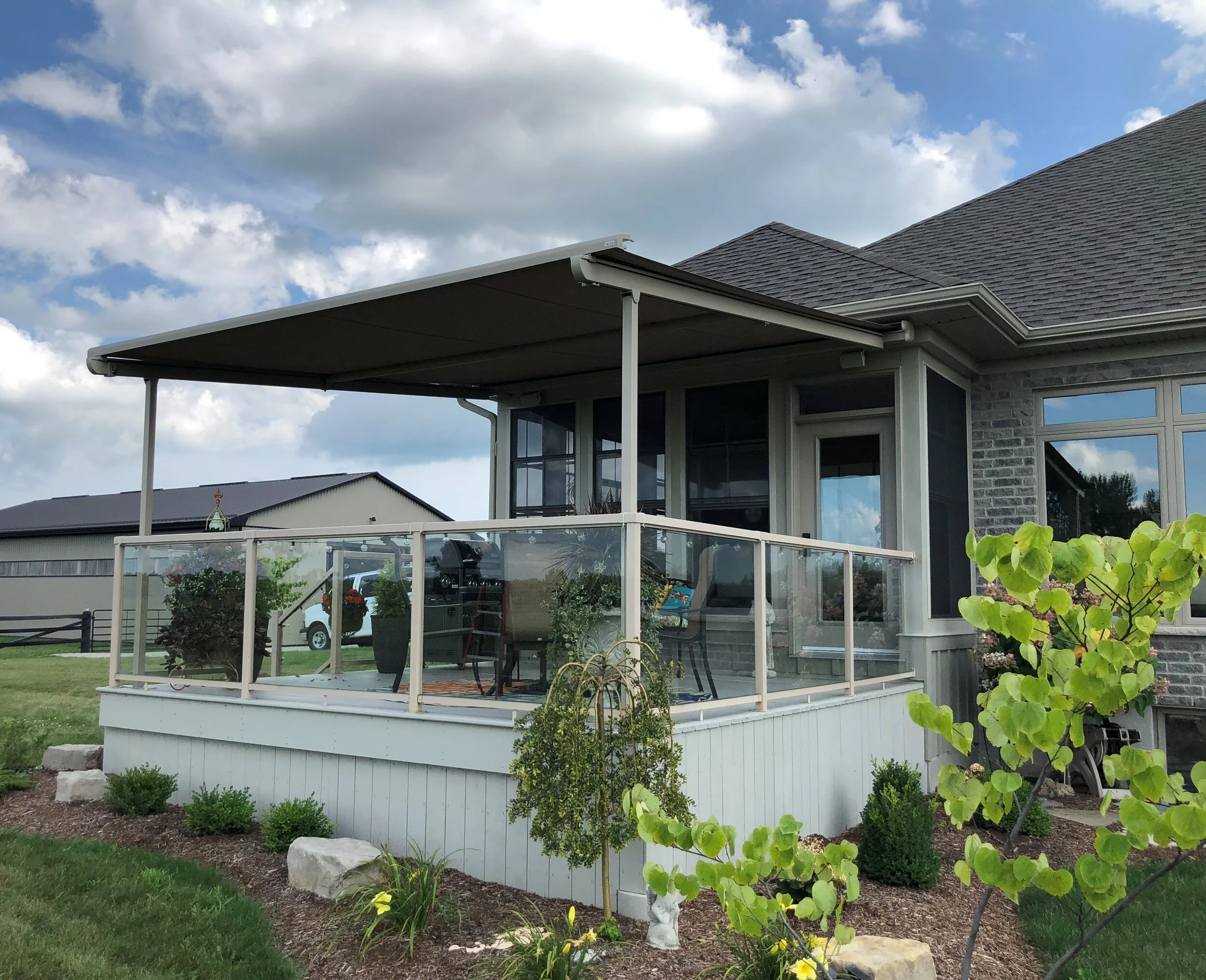 Classic Awnings Commercial Awnings London Awnings (519) 4731723