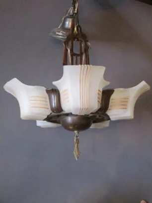 Light 11.jpg