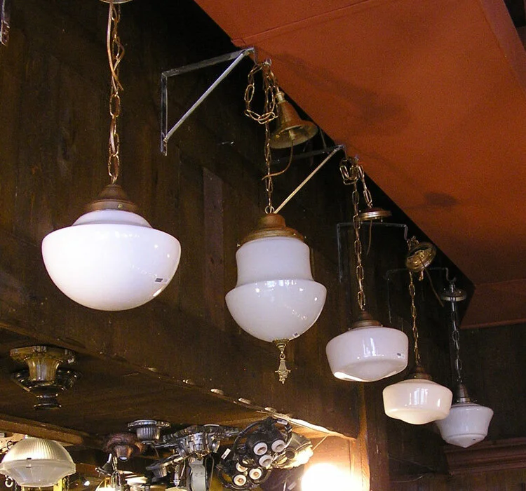 Light 19.jpg