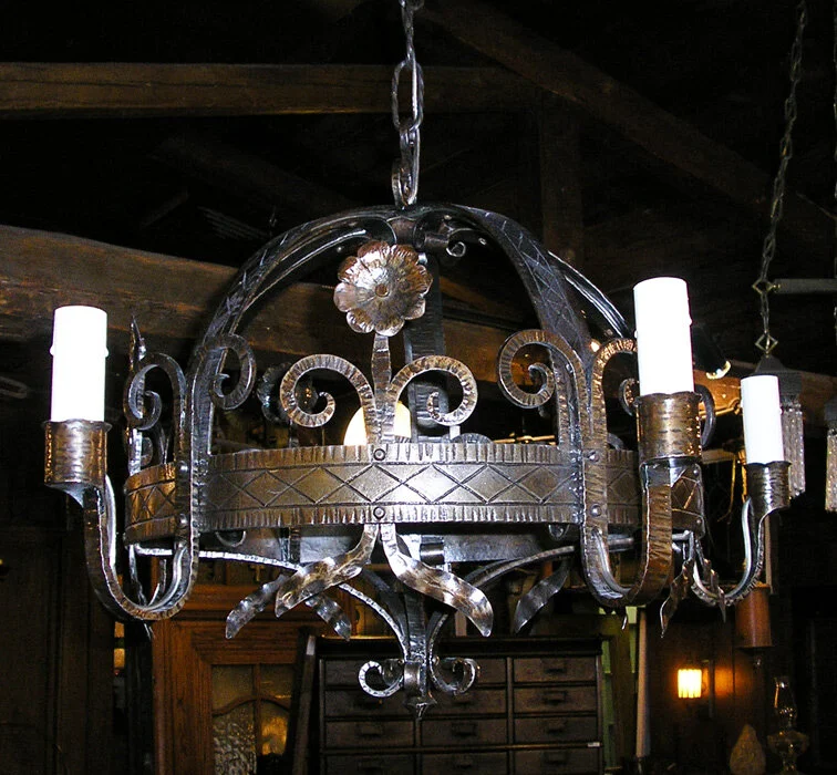 Light 22.jpg