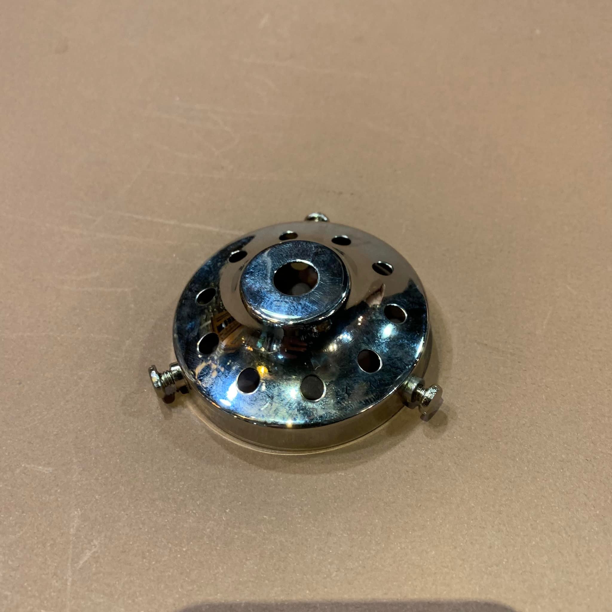 F06 - Fixture chrome plat / Low chrome fixture 2.5"
