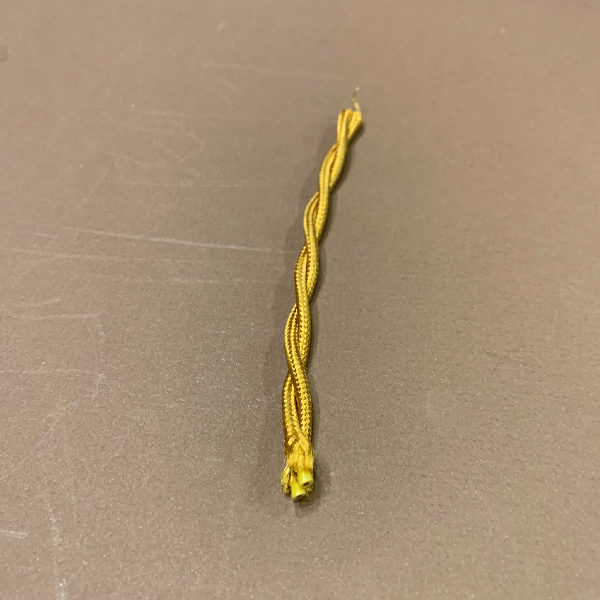 Or torsadé / Gold Twisted