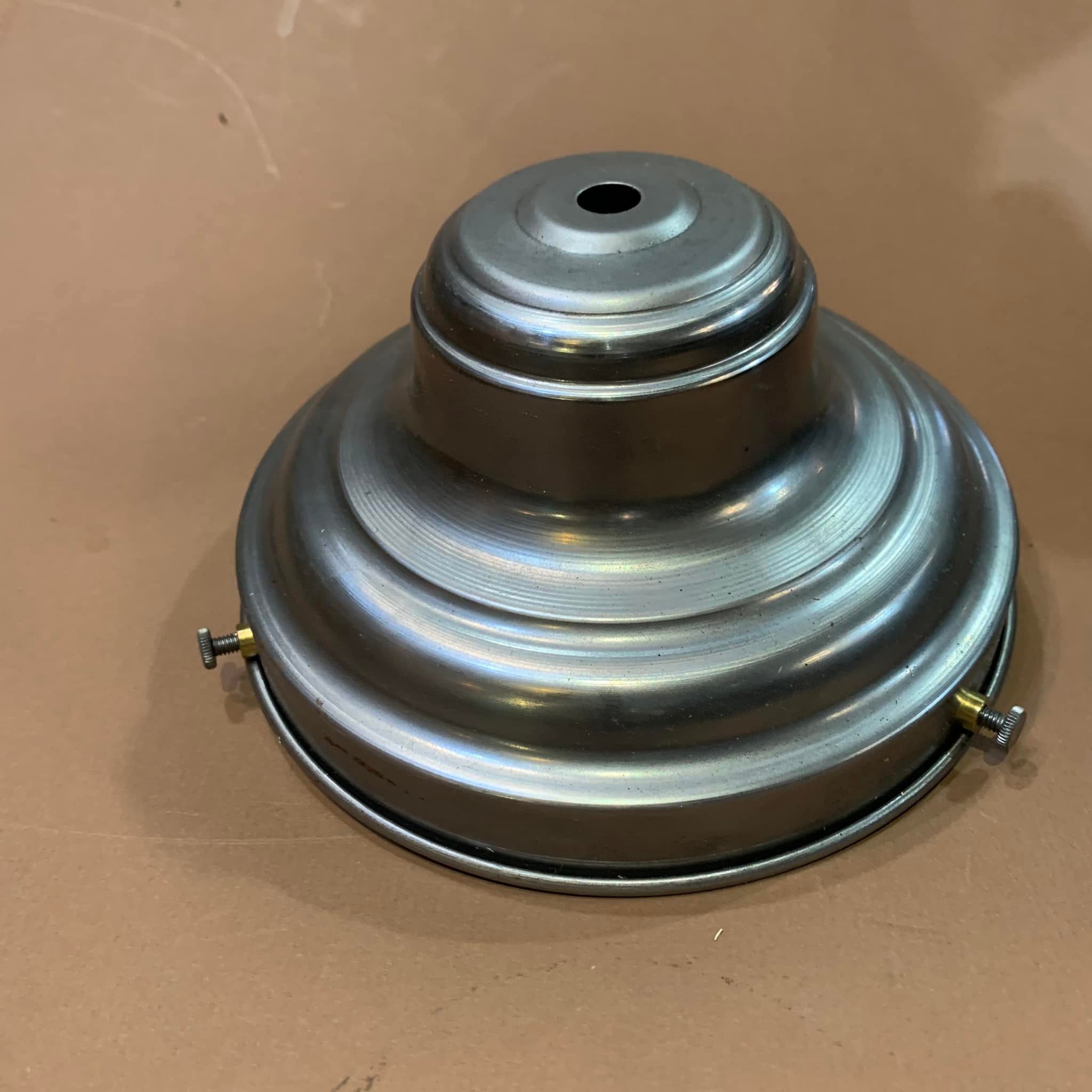 F15 - Fixture metal / Metal fixture 6.5"