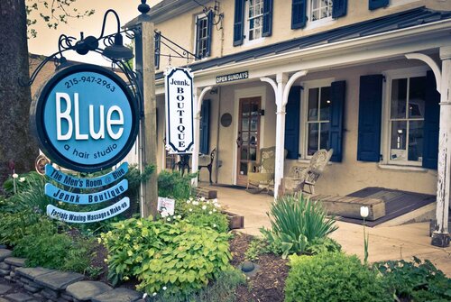 true blue hair studio