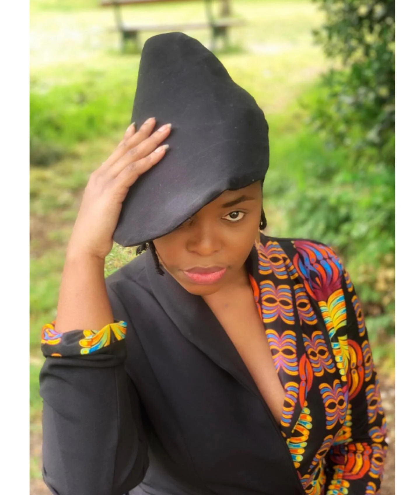 Bonne journ&eacute;e de la femme Gabonaise / 17 avril 2021.
...
Dibotydineni Murhetu 🇬🇦🇬🇦🇬🇦
...
Have a good Woman&rsquo;s day / 17 April 2021.
Styliste et accessoire : BIP'S CR&Eacute;A Omelie Bipolo 
Cr&eacute;dit photo: Al&iuml;n-Sito&eacute;