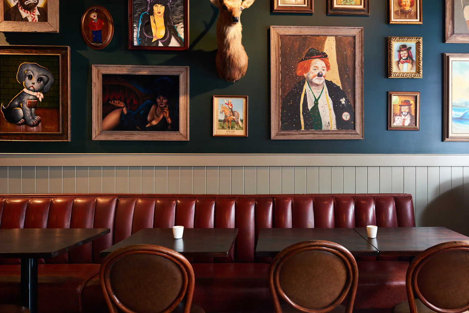 Bar photo 1
