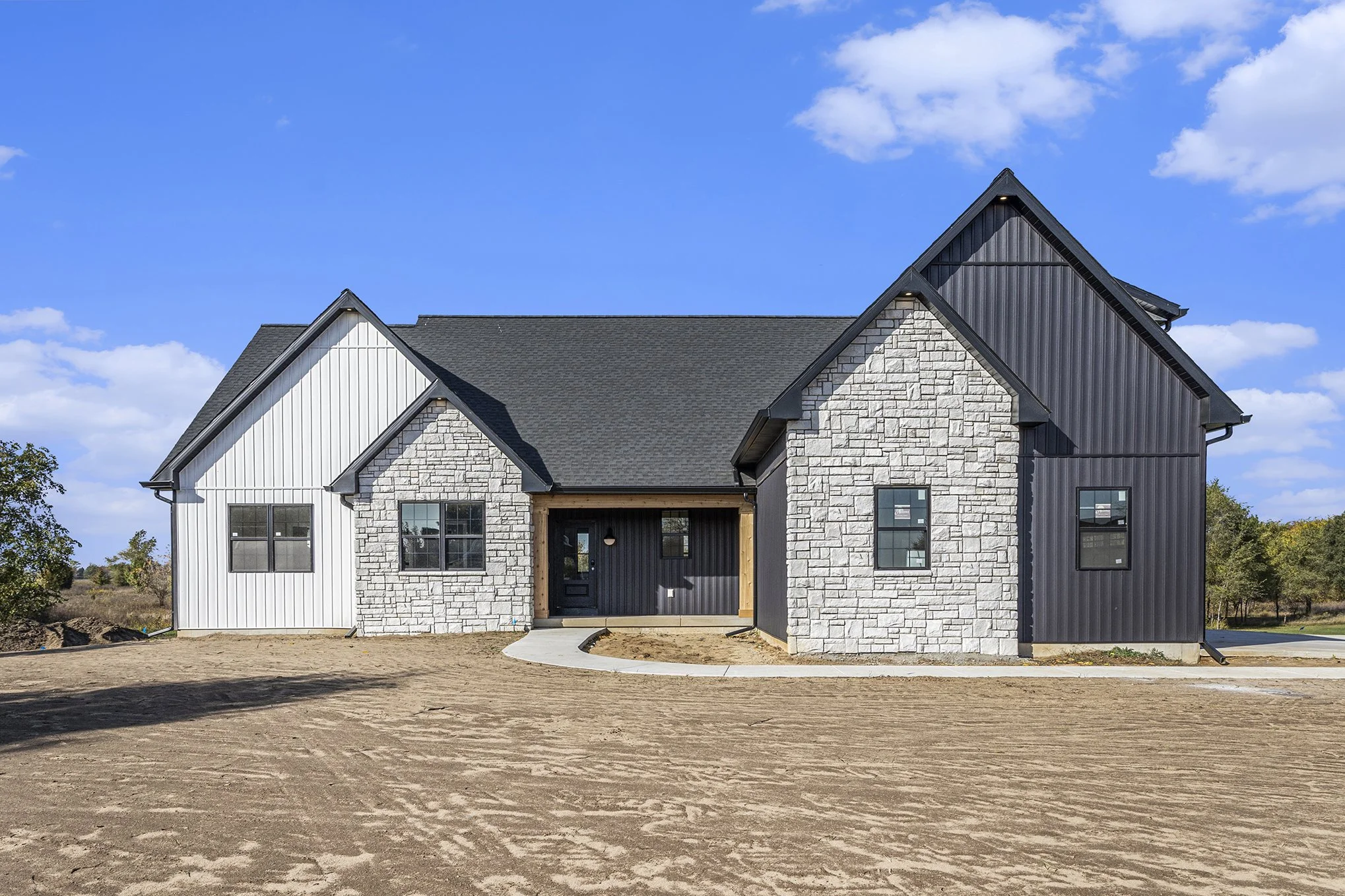 14120 C.B.MacDonald Way, Vicksburg, MI 49097-83.jpg