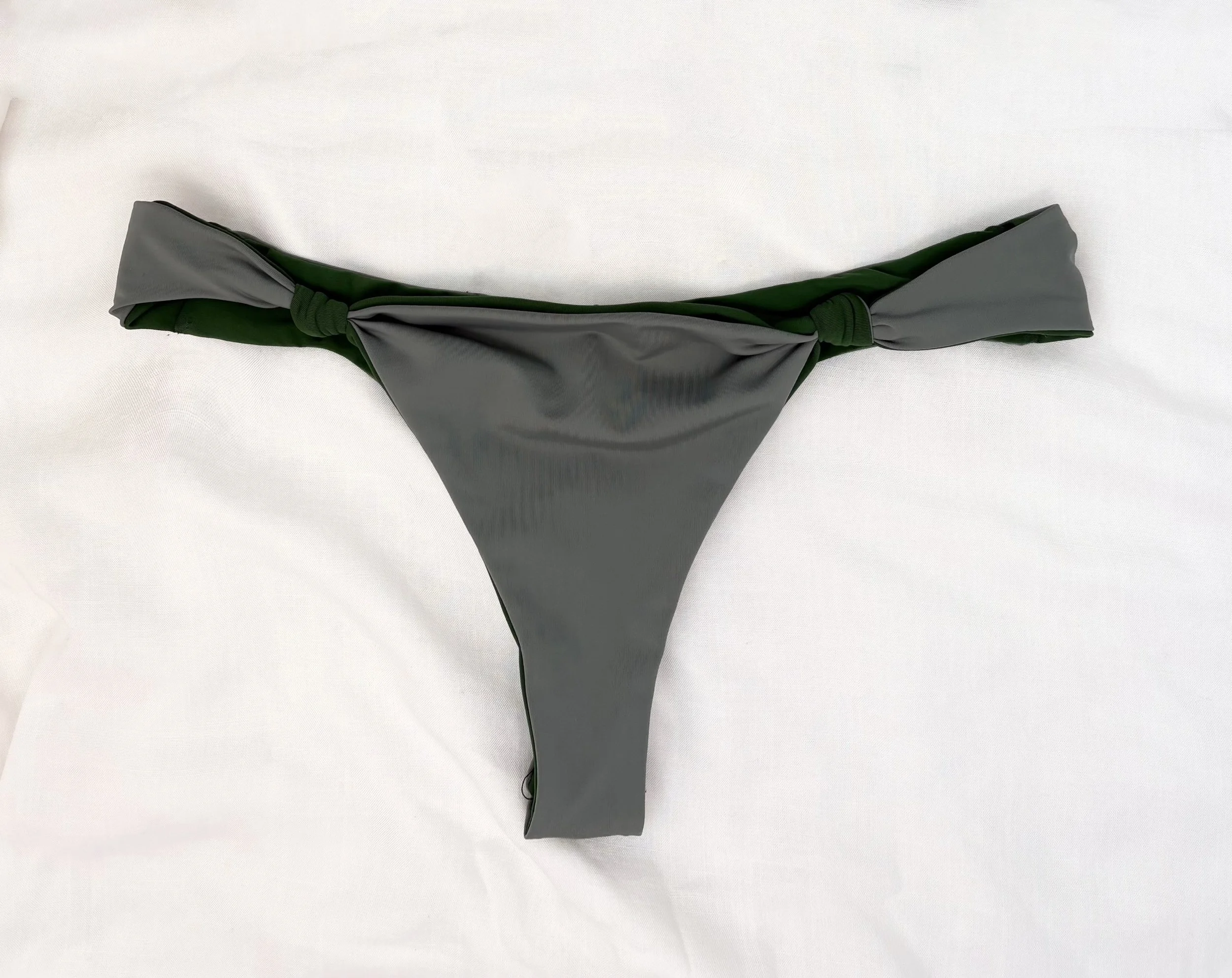 Small/medium Brenda Bottoms (in between sizes)