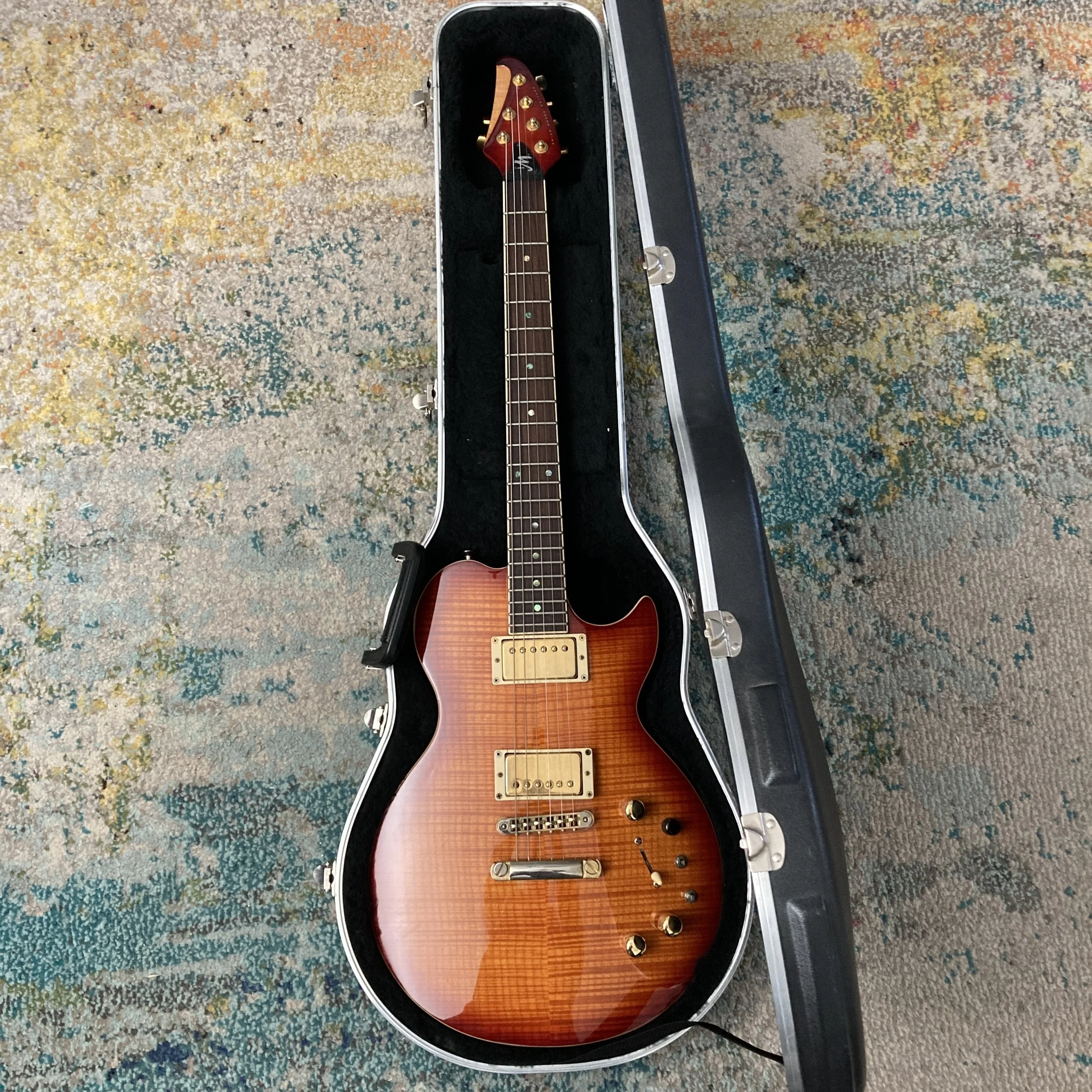 Brian Moore i2 1.jpg