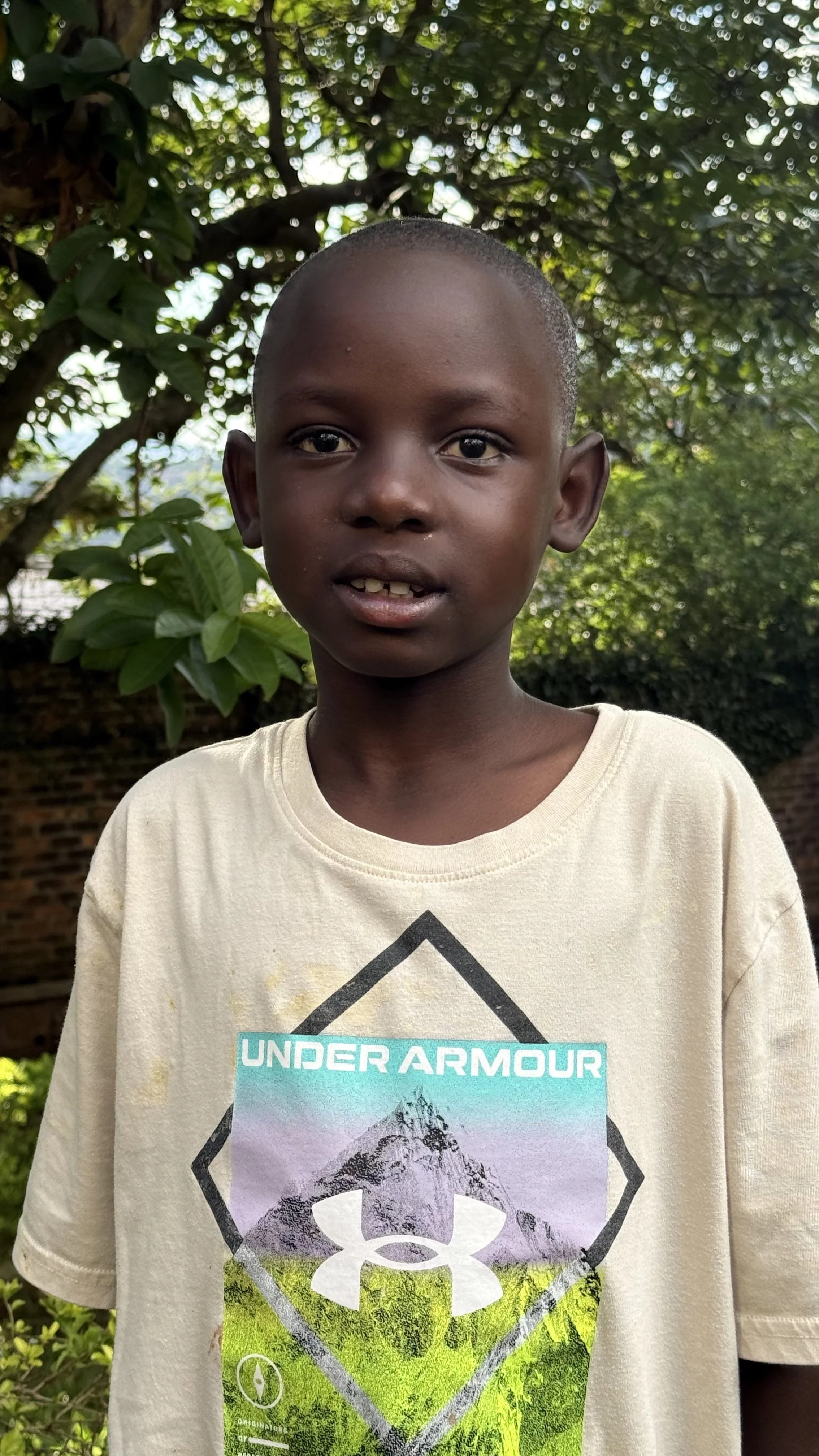  GISUBIZO Pacifique 1 (him/he)  SPONSORED by LOVE  
