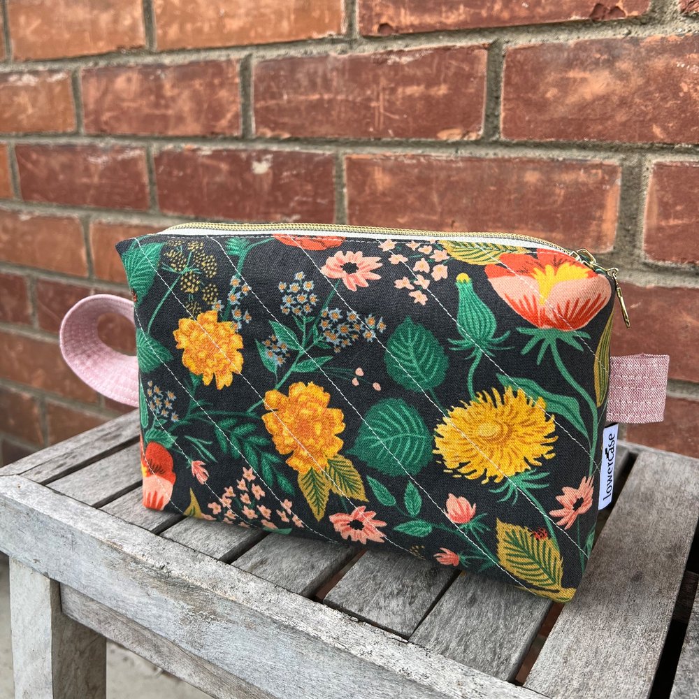 1pc Flower Quilted Pencil Bag