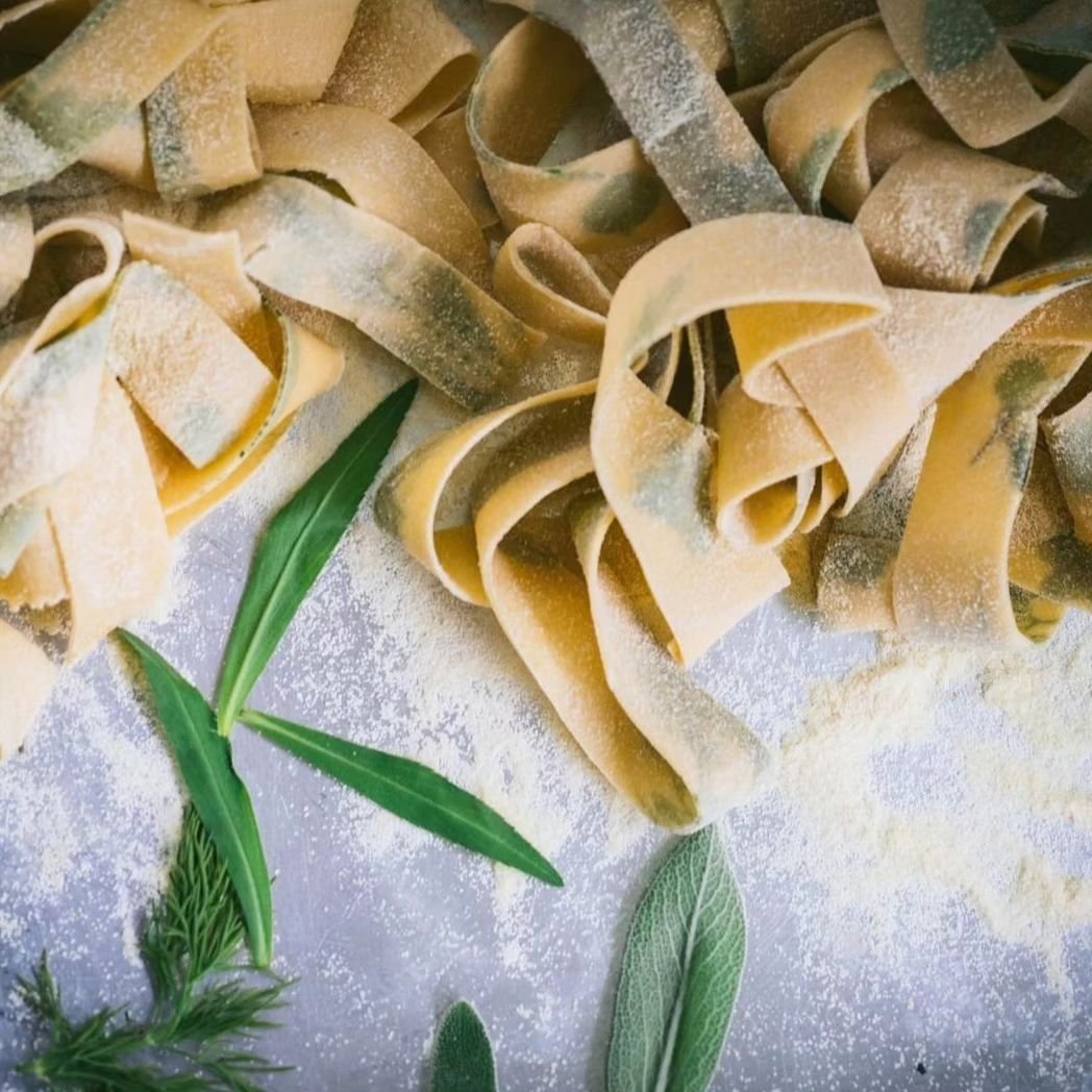 Rabbit rabbit! When I woke up this morning, it was already May, which means our laminated pasta workshop is just a few weeks away. I find making pasta from scratch purely therapeutic. Making laminated pasta is purely magical. This class is full, but 