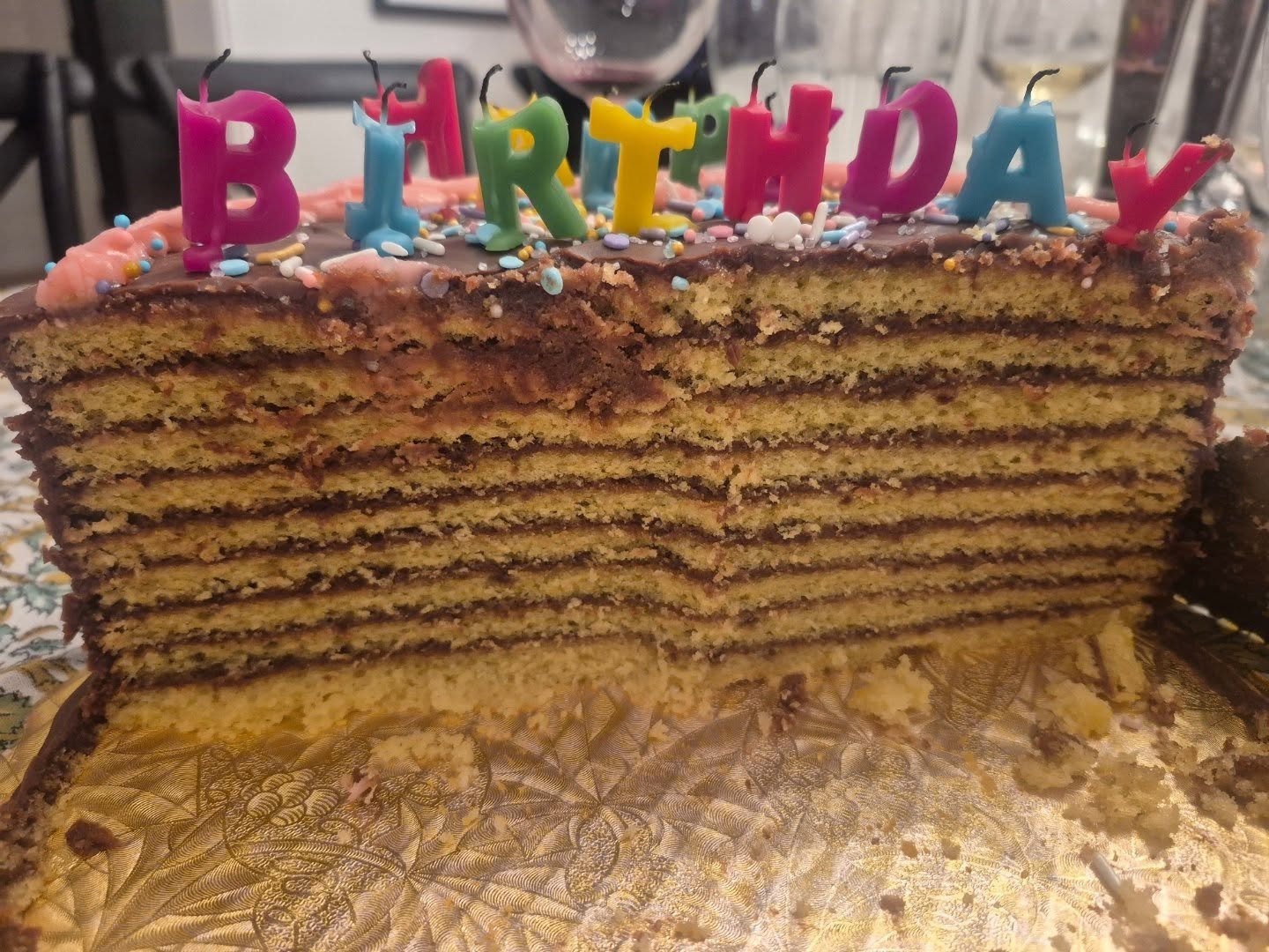 Have you ever tried a Smith Island Cake? This delicious confection is the official state cake of Maryland, and has been made since the 1800&rsquo;s when women on the island would send them with their husbands on the autumn oyster harvest. 
The cakes 