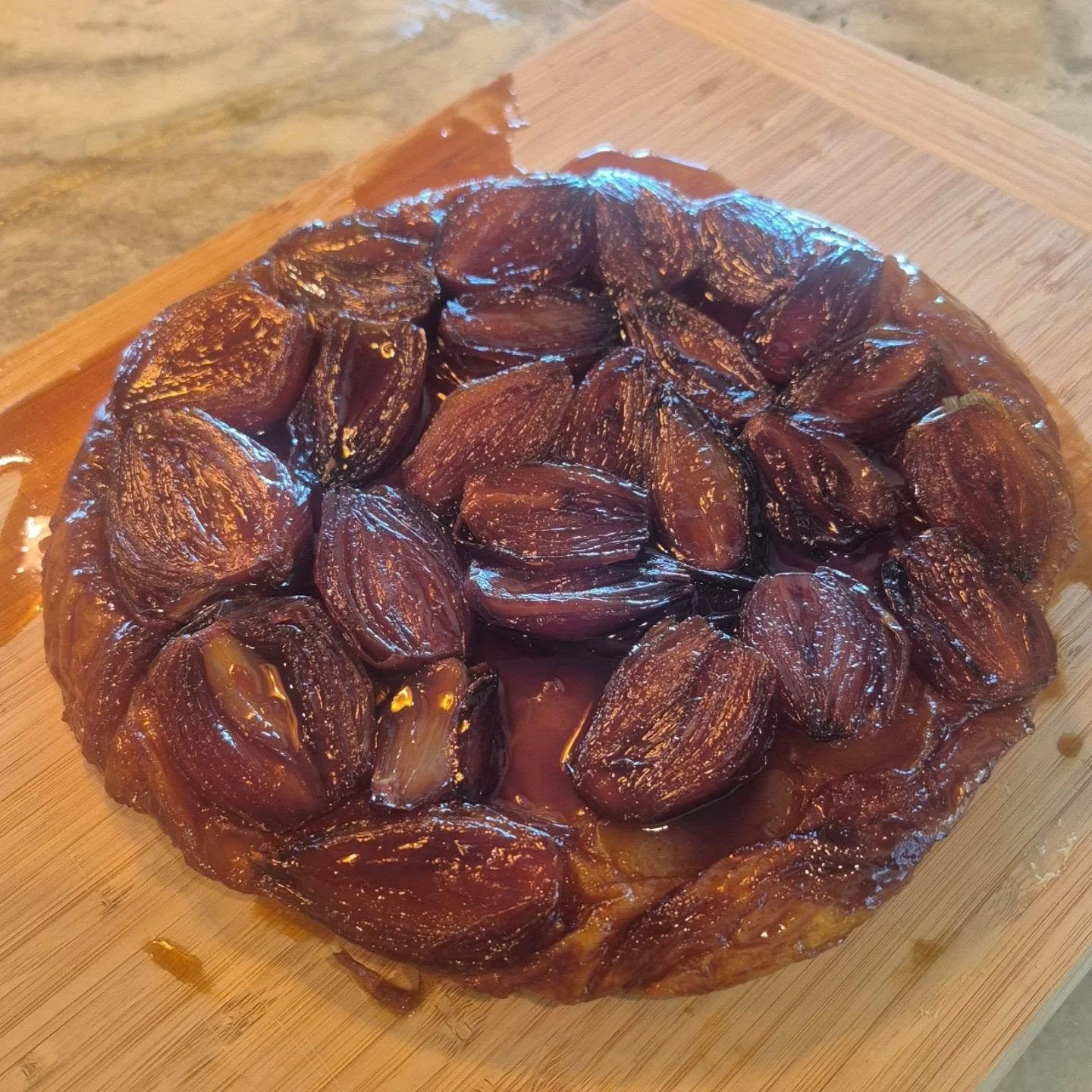 Un moment gourmand inoubliable.
If you missed today's Parisian Kitchen class, ne t&rsquo;inqui&egrave;te pas &mdash;I'll definitely be repeating it! 🇫🇷
#myparisiankitchen #cookingwithnicole