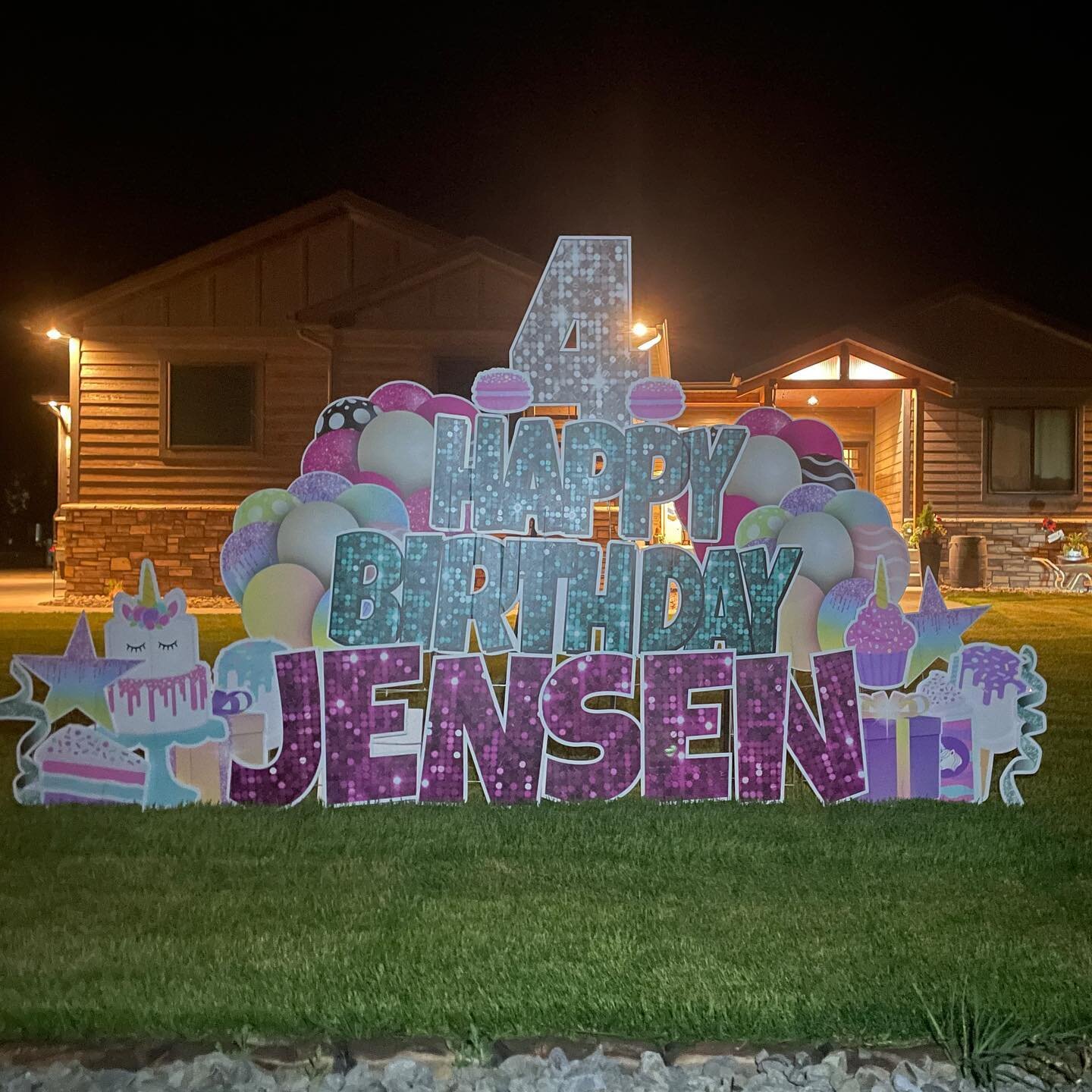 In the middle of the grad szn chaos this sweet little 4year old needed to be celebrated! HBD Jensen! π