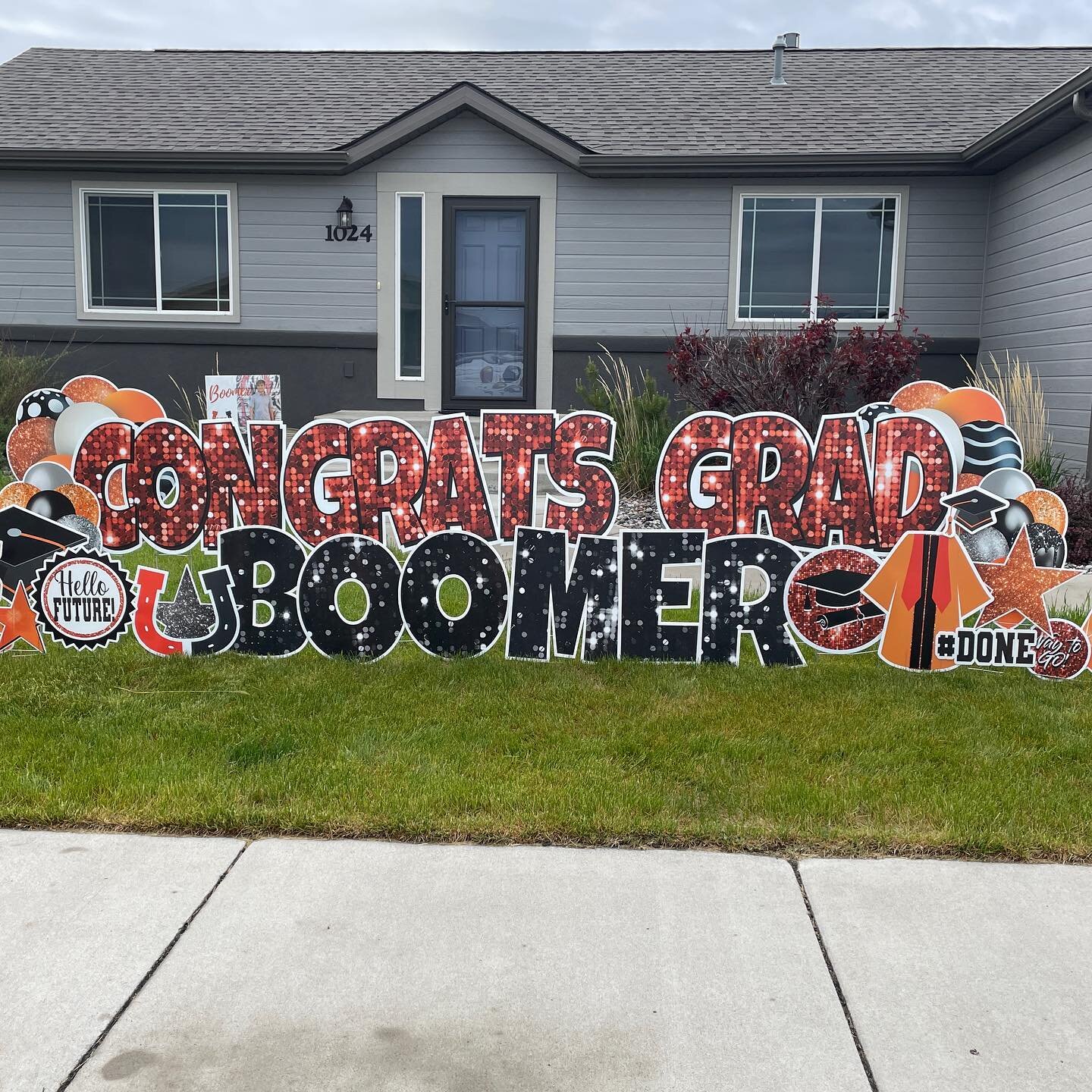 Congrats BOOMER!
Happy graduation day Billings!
π€π§‘π€