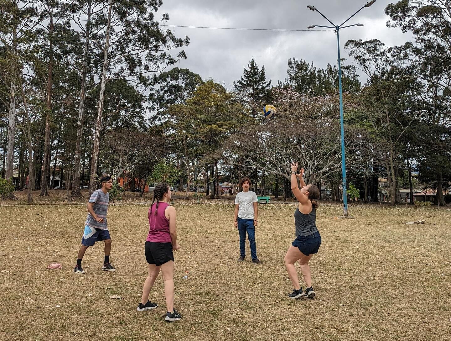 Day 8 Recap: Saturday morning, the team walked to a local park and made friends while playing volleyball and playing on the playgrounds.🏐

They visited a mall and explored more of the culture (and stores of course)! 🛍️

They explored downtown San J