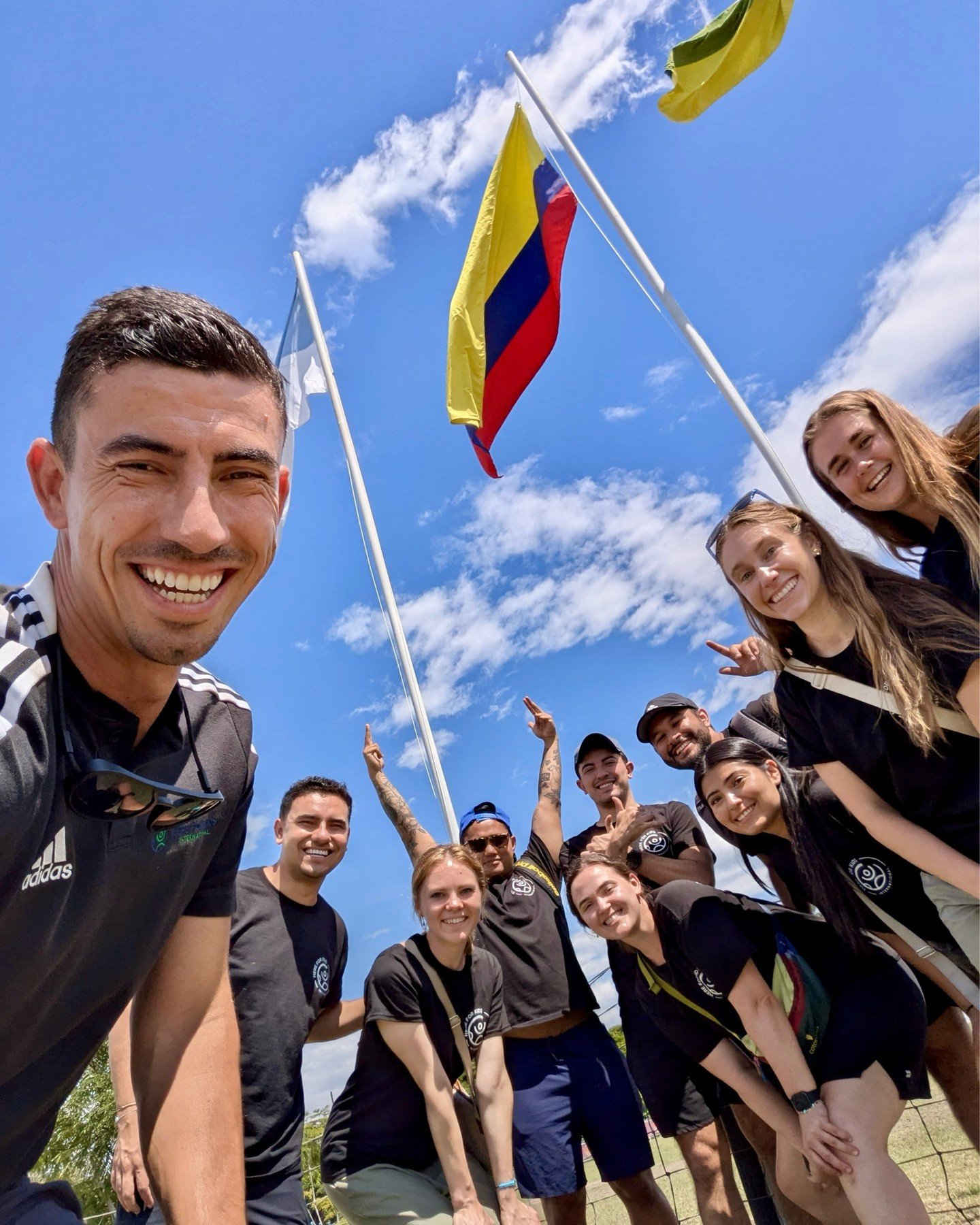 Colombia Day 6: The morning was spent with friends at Envigado Palmira, a local soccer school, where the team toured their impressive facilities and shared a fun time playing Bingo and enjoying lunch together. β½οΈπ«
In the afternoon, after a bit of r