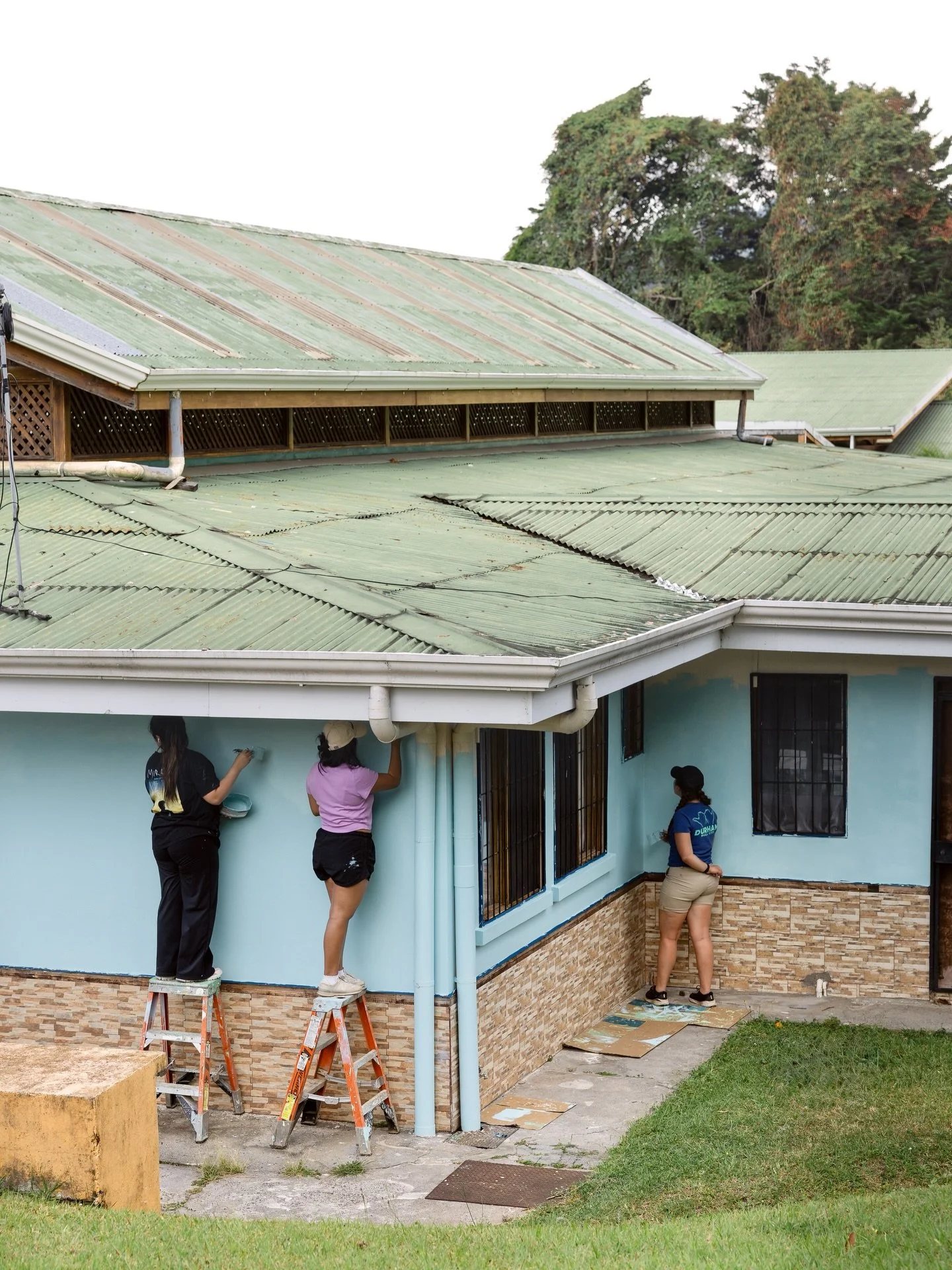 Costa Rica Day 5: This day started a little extra early so we could make the cookies for the time with the moms for later in the day. We had breakfast and our morning devos before finishing sorting the donations. 

As the moms came in, they got to &l