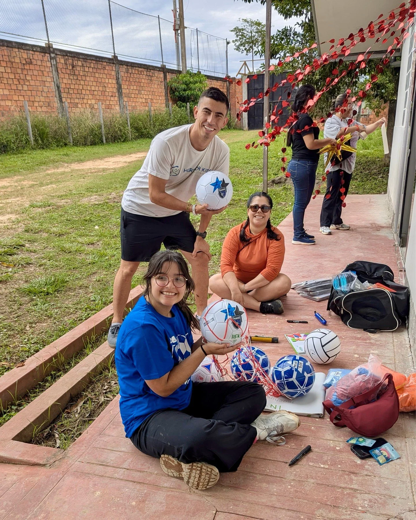 Pucallpa Day 3: Today started off with a guided tour of the Kids Alive Facility we will be working at for the rest of our trip. With the help of some very cute furry friends (Lucky &amp; Kyla) 🐾, we were able to see all of the current projects and d