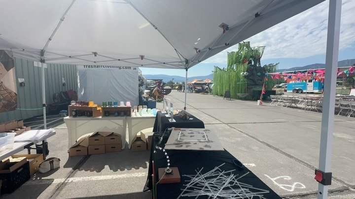 What an amazing weekend @truckeeroundhouse , it&rsquo;s so cool to witness the &ldquo;Social Networking Project&rdquo; evolve, grow and just be present. I feel honored to put so many smiles on peoples faces. To show them glass in a different light. T