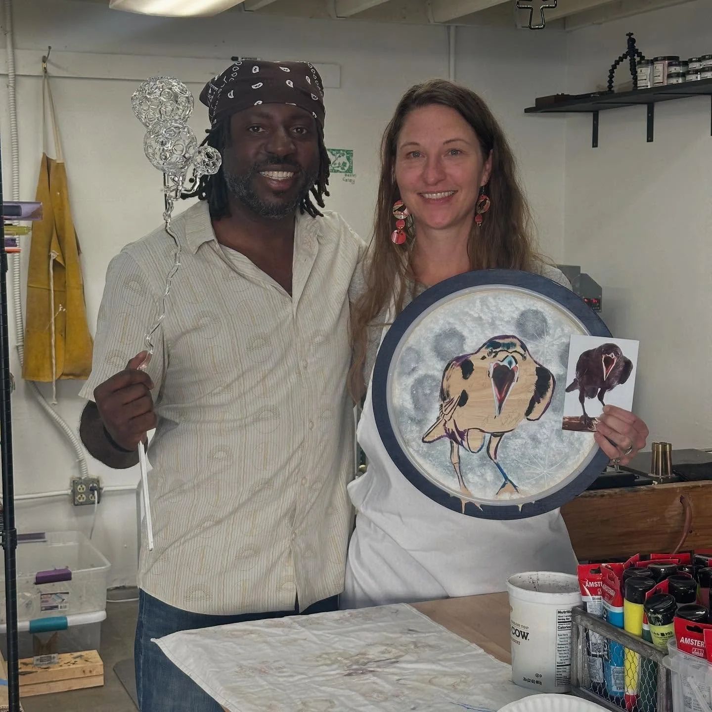 Art Friends Friday with @suzyrad was a success you can check out the stream on my YouTube channel Art Friends Friday with Suzi Rad https://youtu.be/mT0HIGeFxB8. #art #artfriends #santacruz #youtube #artofig #artwork #makers #artist #friends #glass #a
