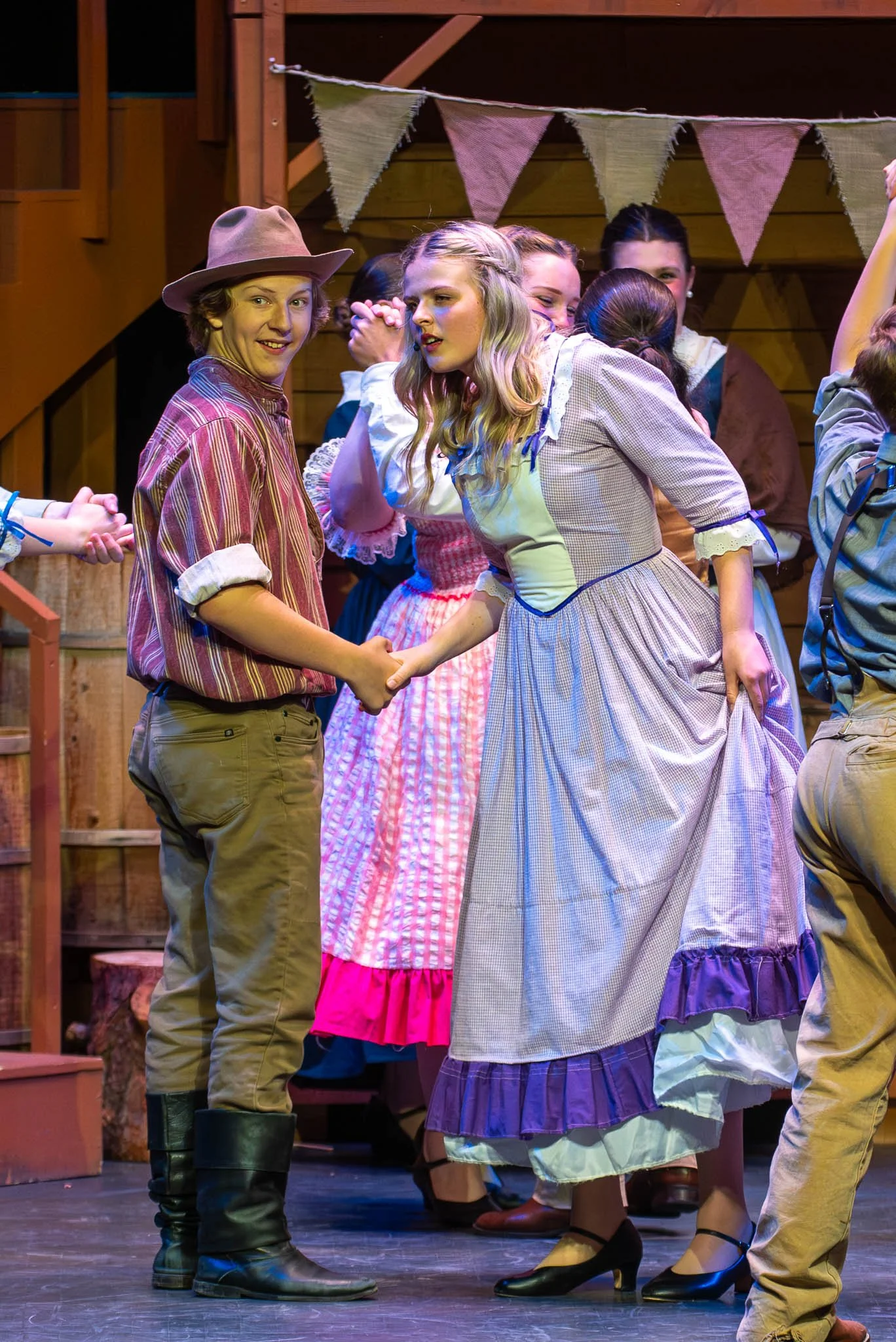 Web_0166_Encore_20250930_7Brides__dsc6608_4214.jpg