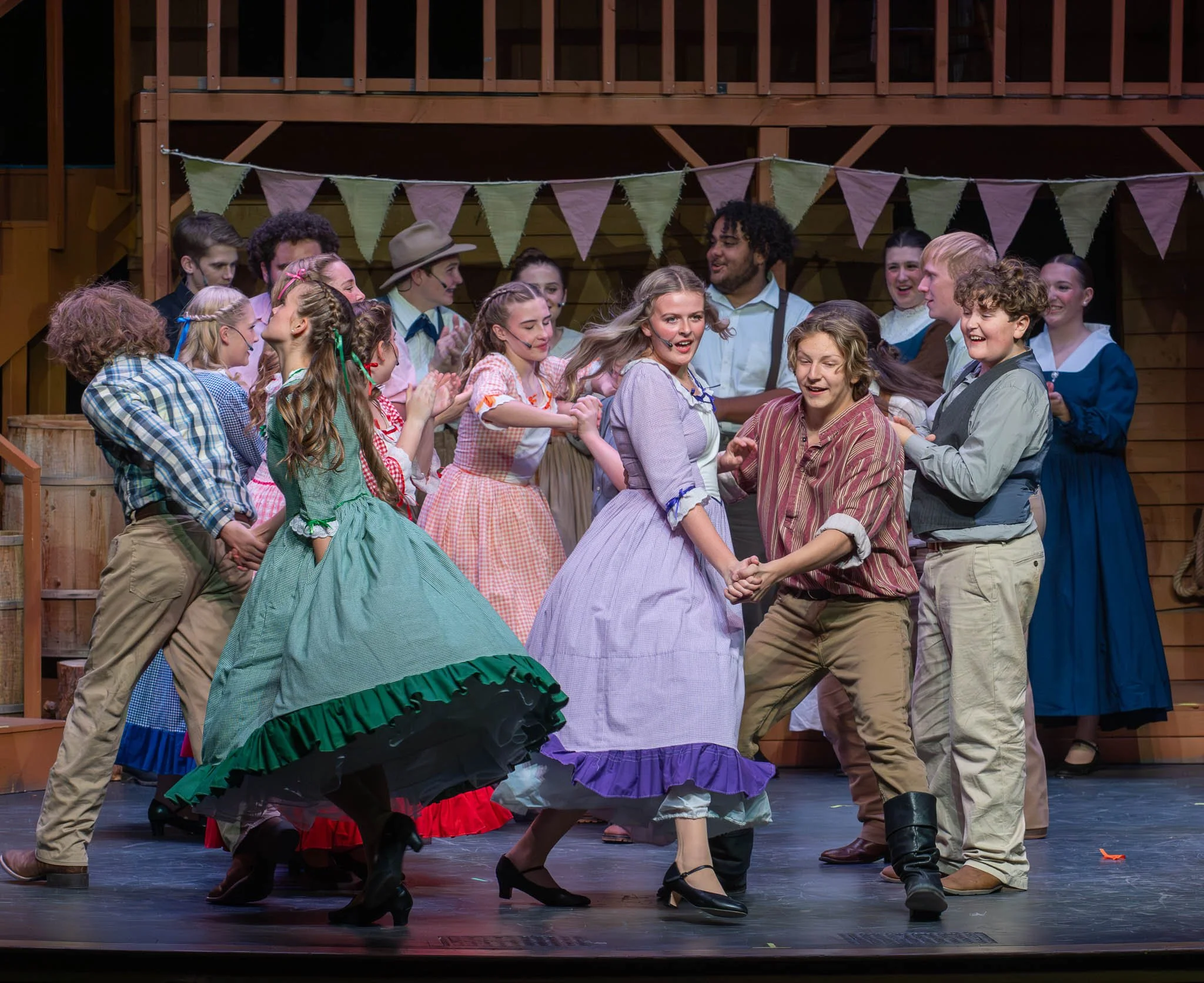 Web_0233_Encore_20250930_7Brides__dsc8171_1003.jpg