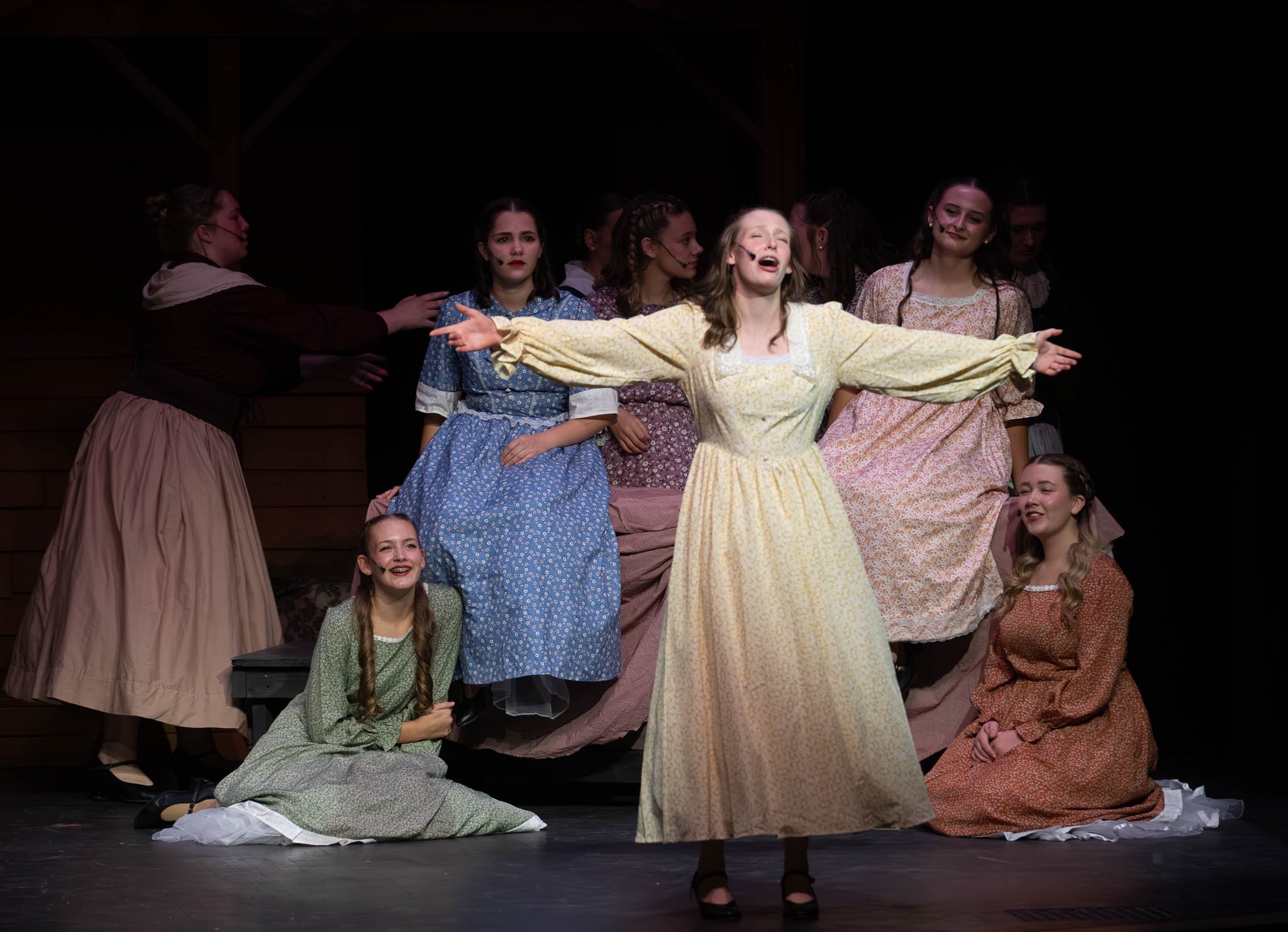 Web_0040_Encore_20250927_7Brides__dsc3122_0196.jpg