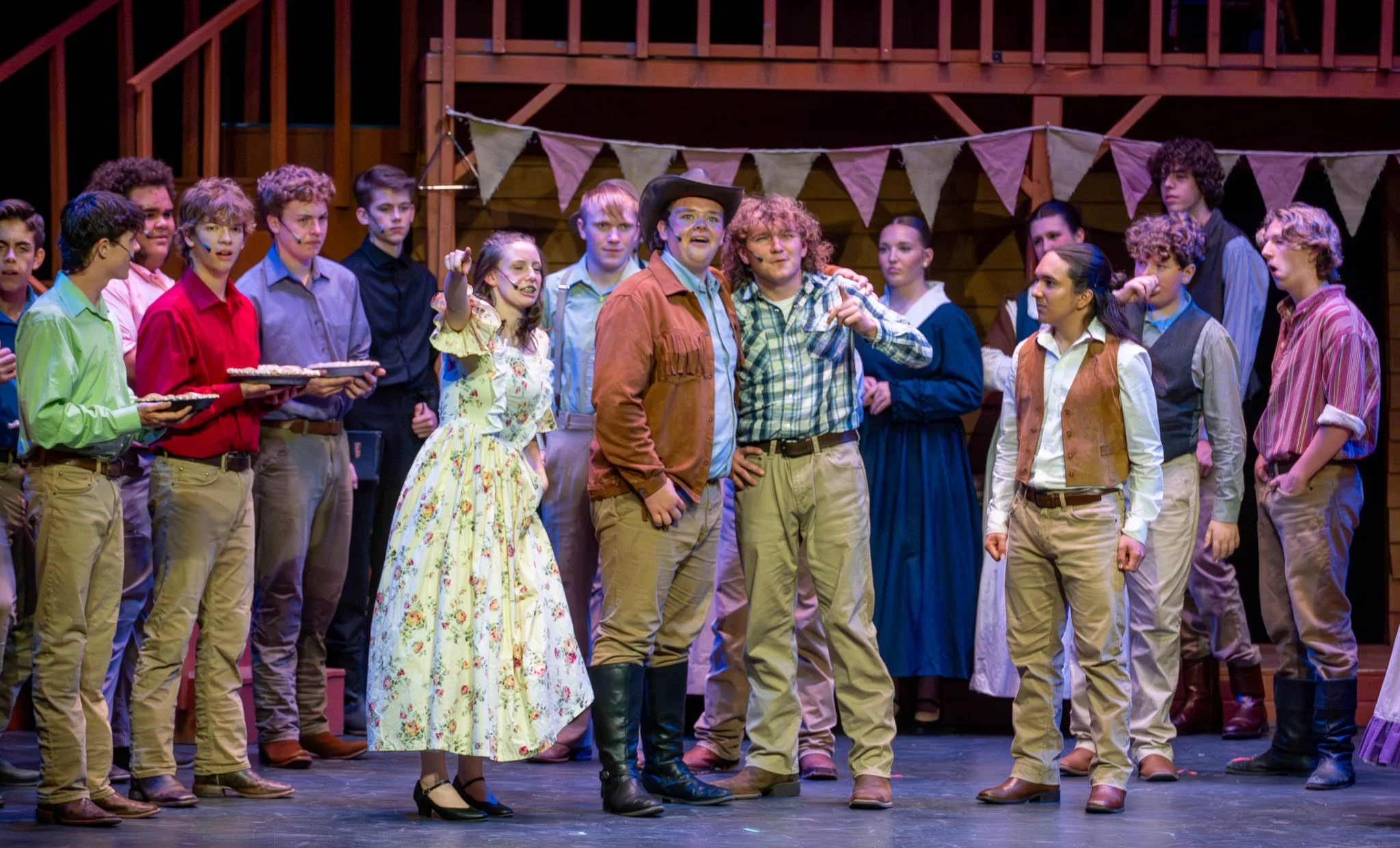 Web_0135_Encore_20250927_7Brides__dsc3690_0764.jpg
