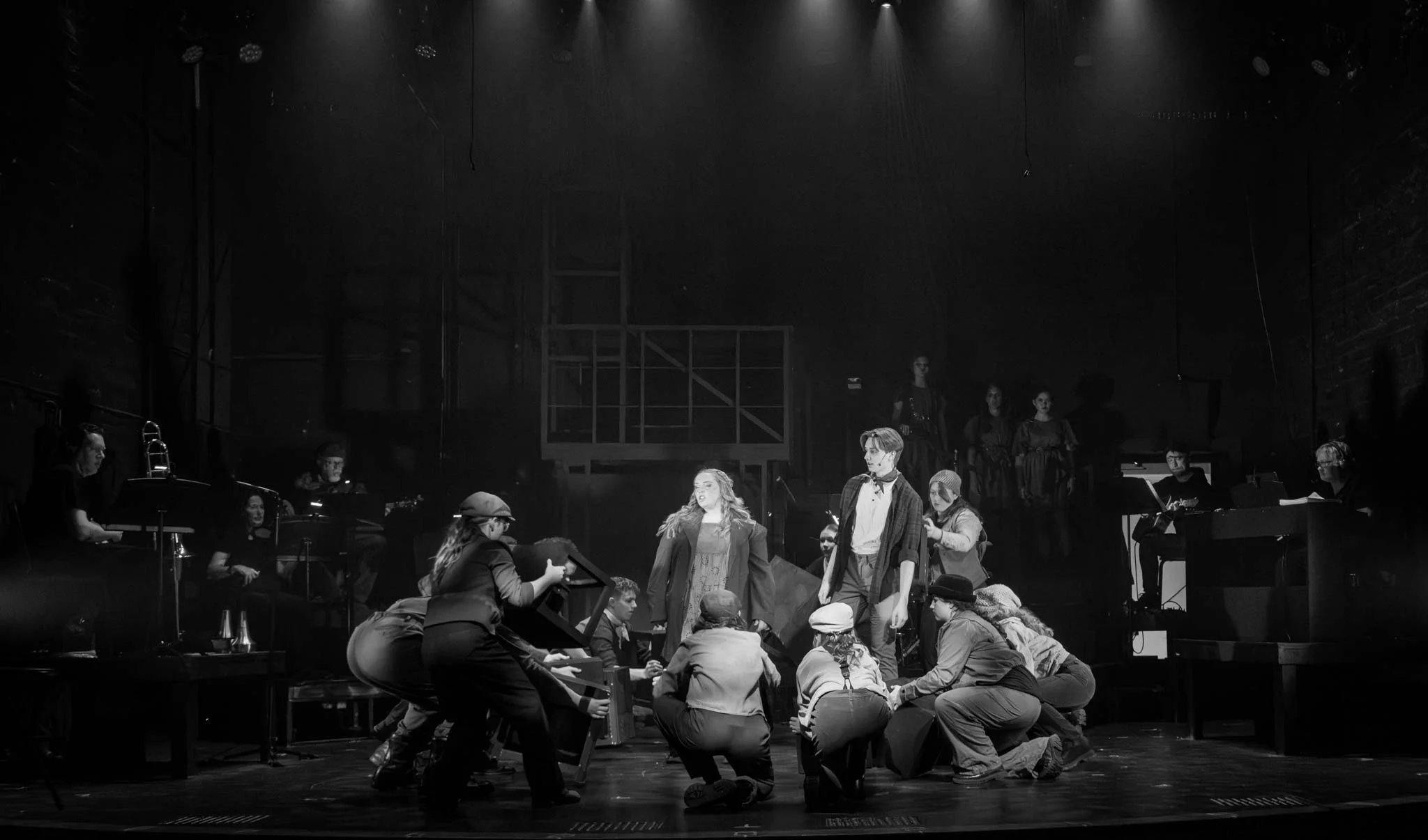 Web_0051_EncorePA_20240925_Hadestown1__DSC0138_0138-Enhanced-NR_bw.jpg